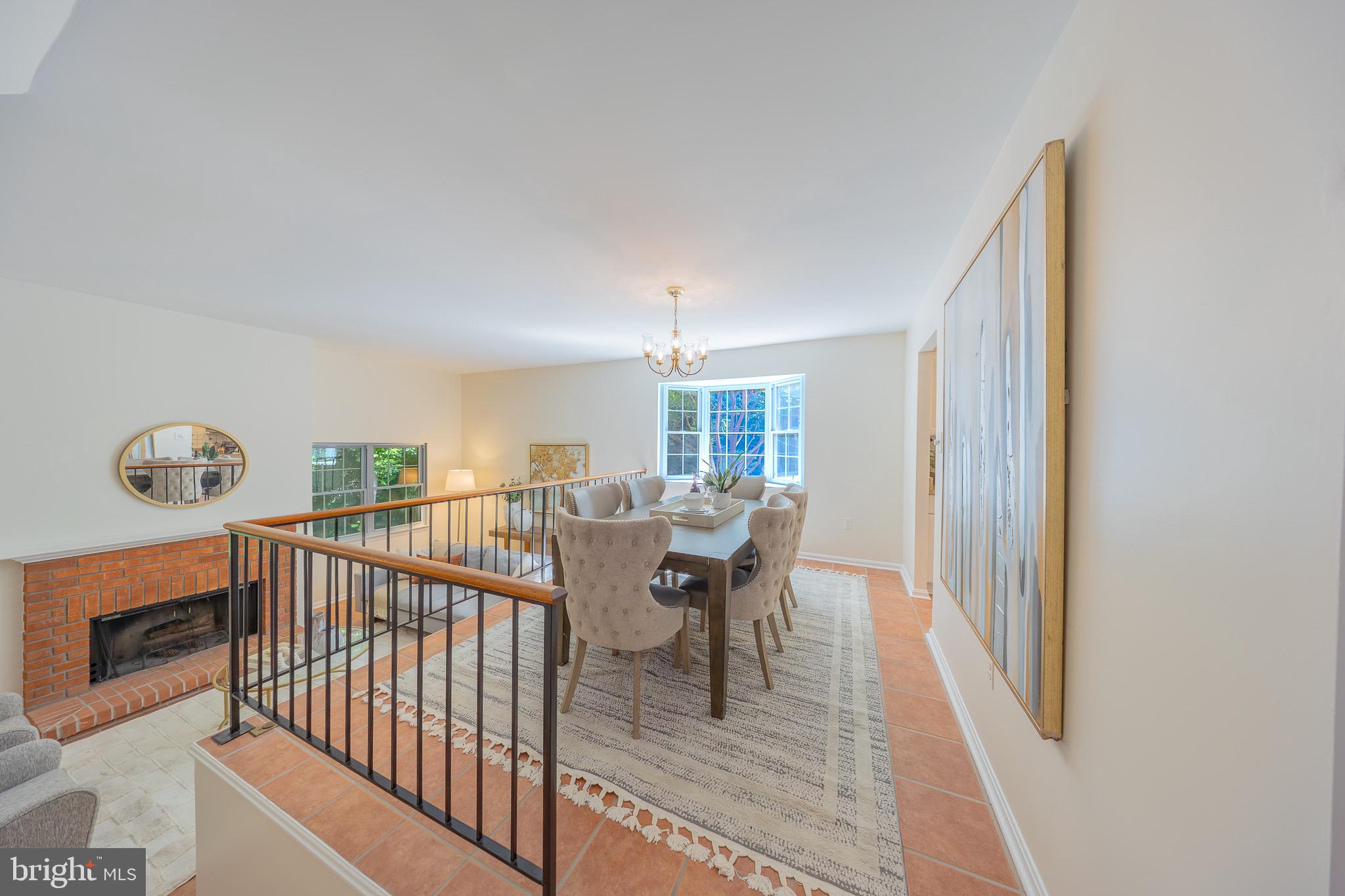 RESTON - Residential