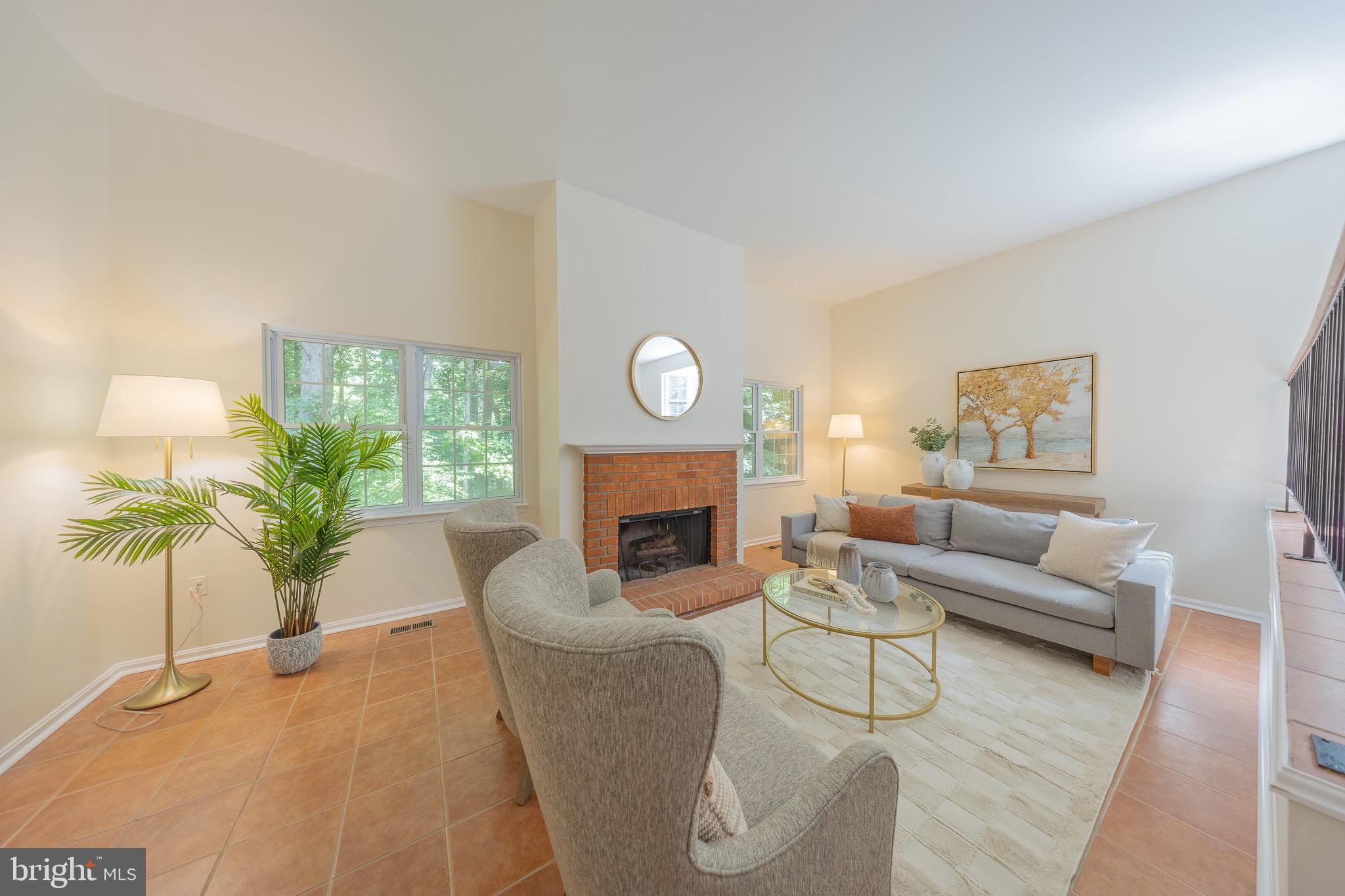 RESTON - Residential