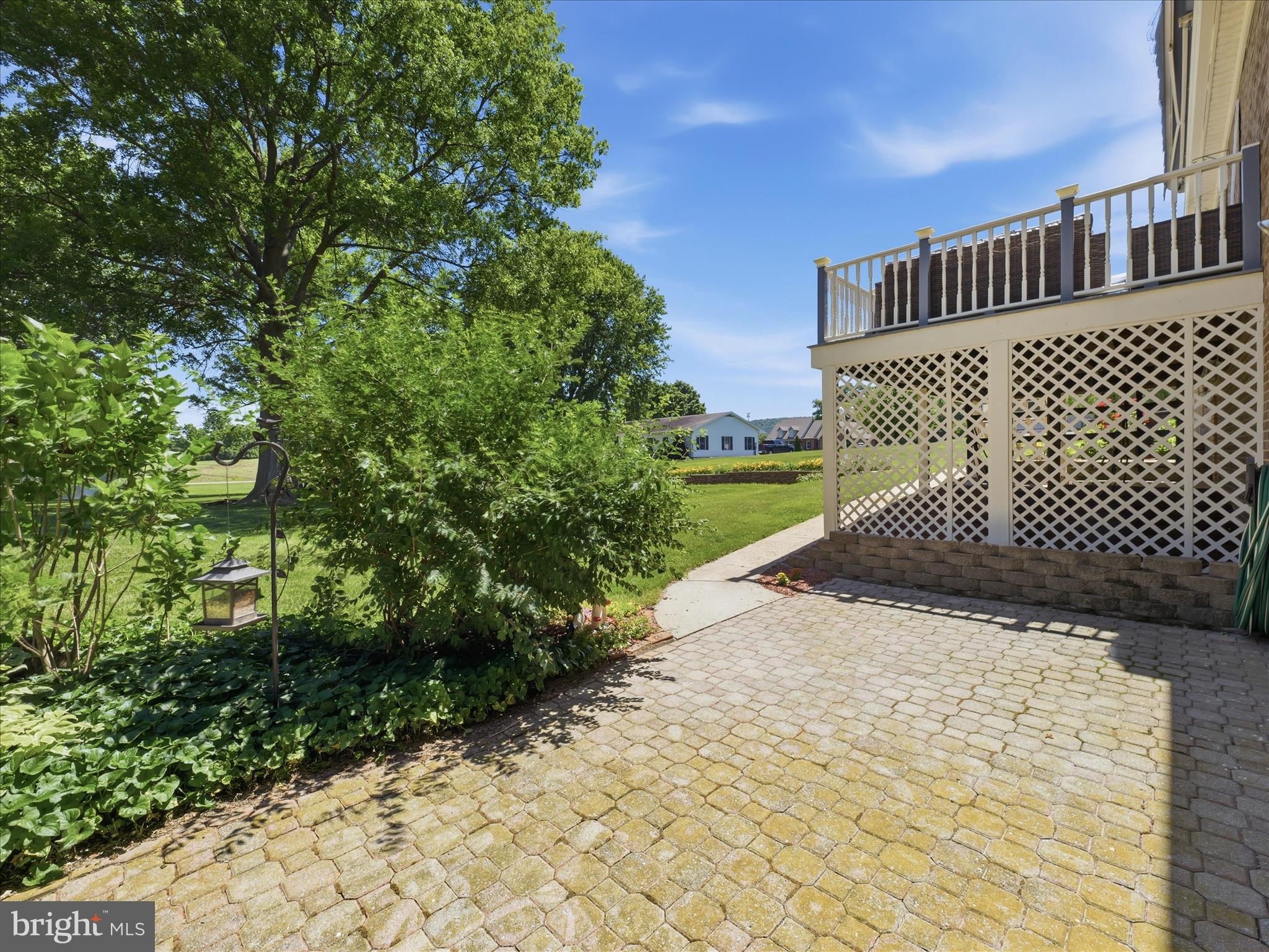 BEAVERBROOK - Residential