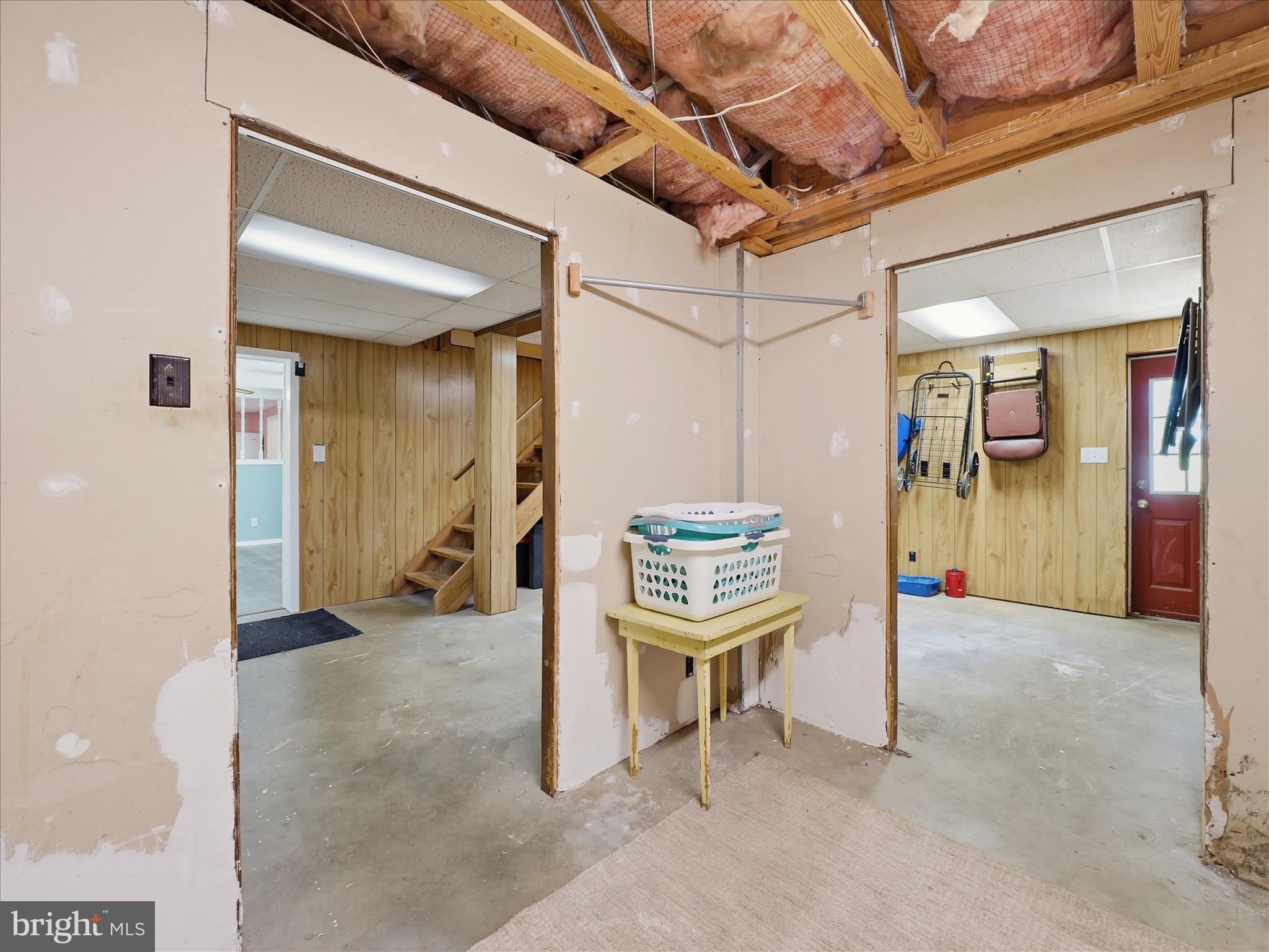 BEAVERBROOK - Residential