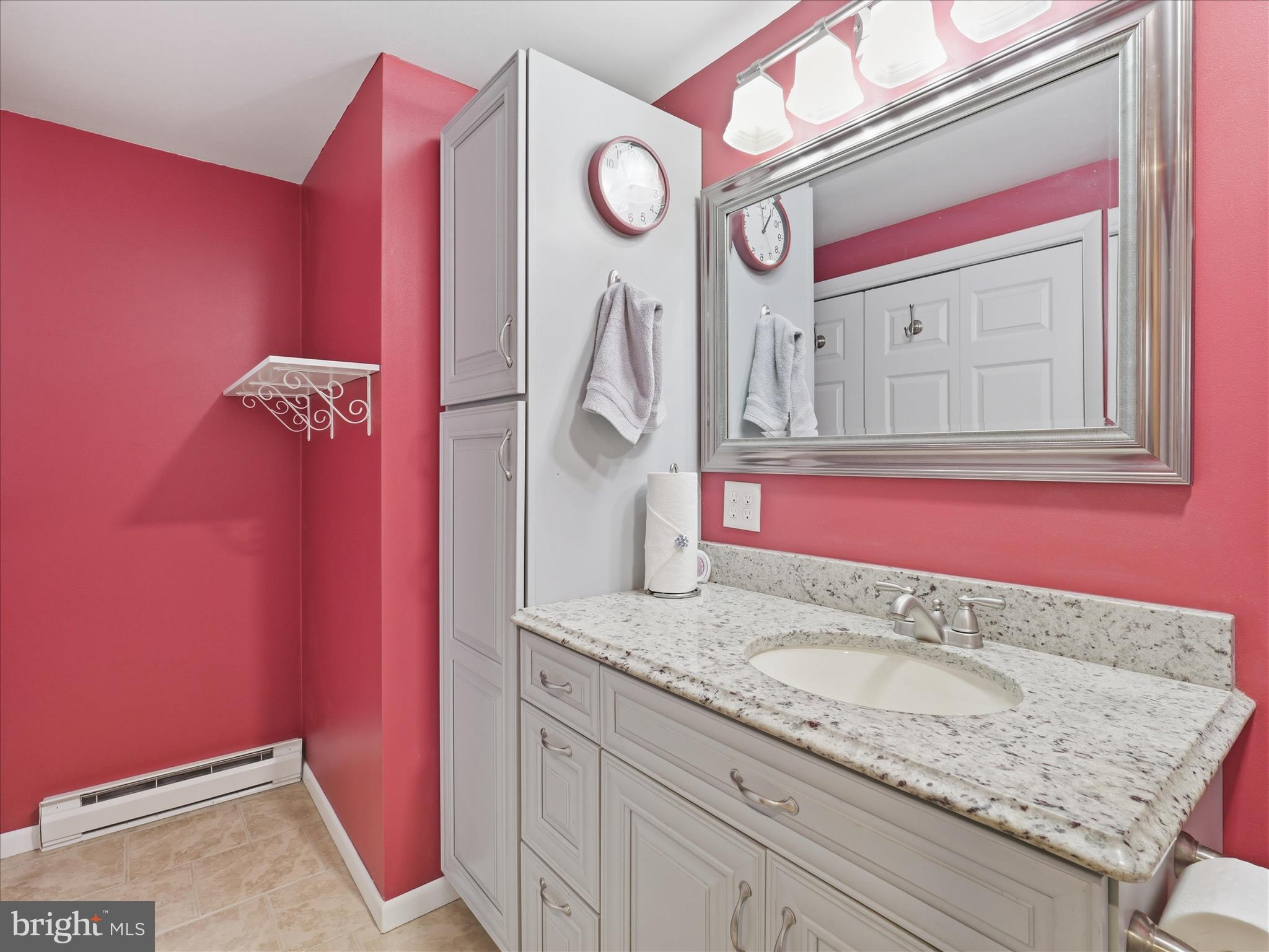 BEAVERBROOK - Residential