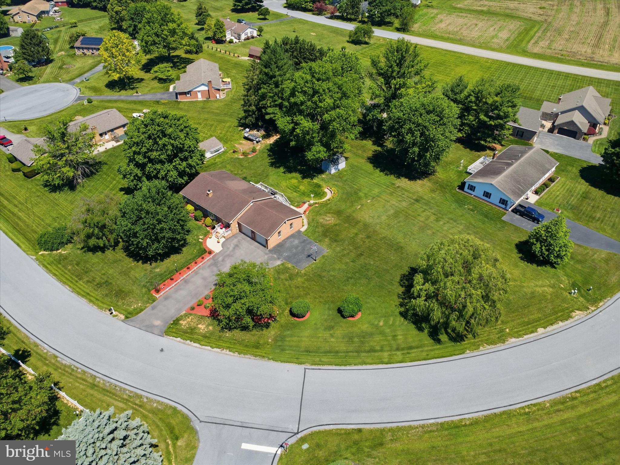 BEAVERBROOK - Residential