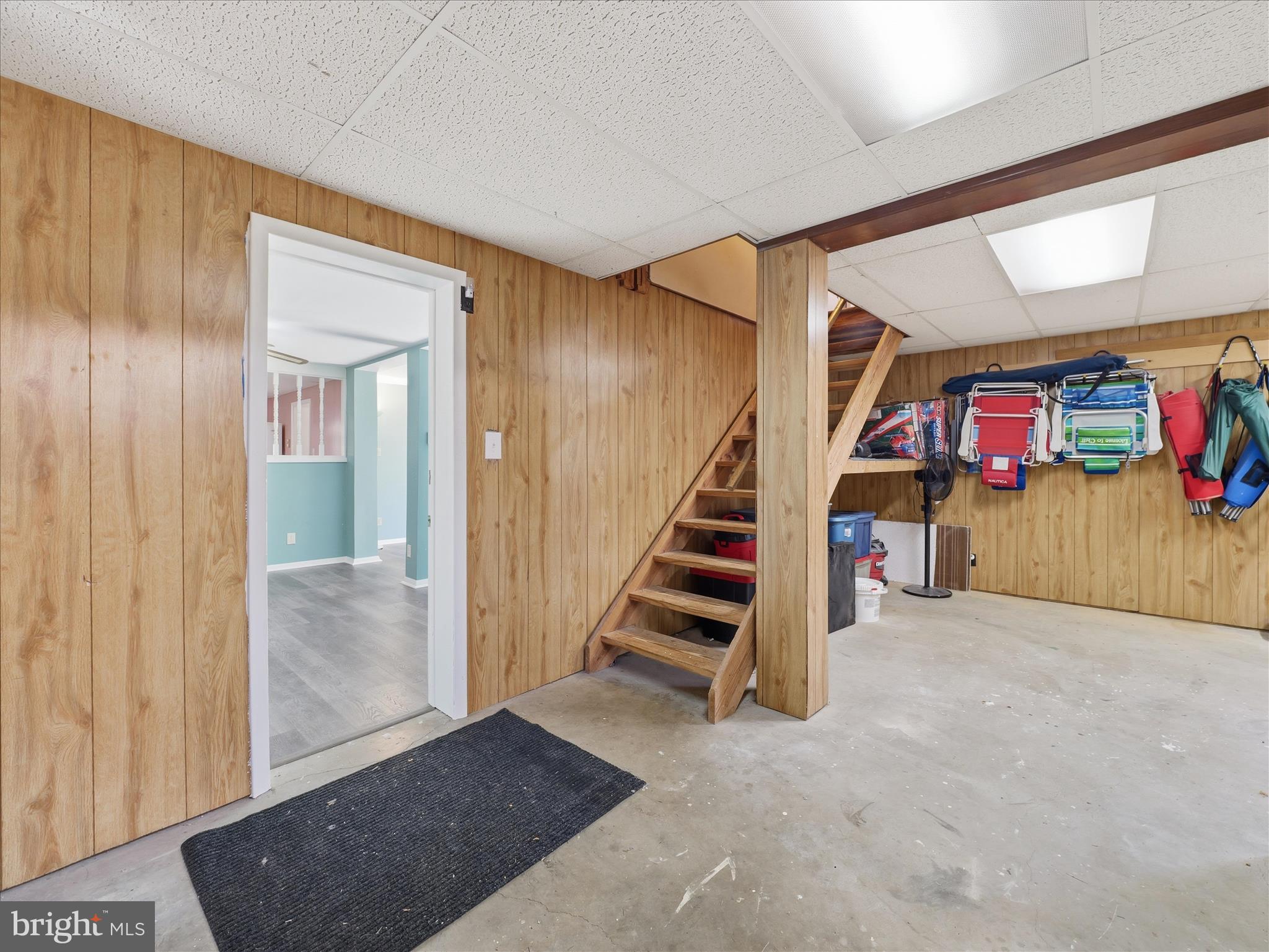 BEAVERBROOK - Residential