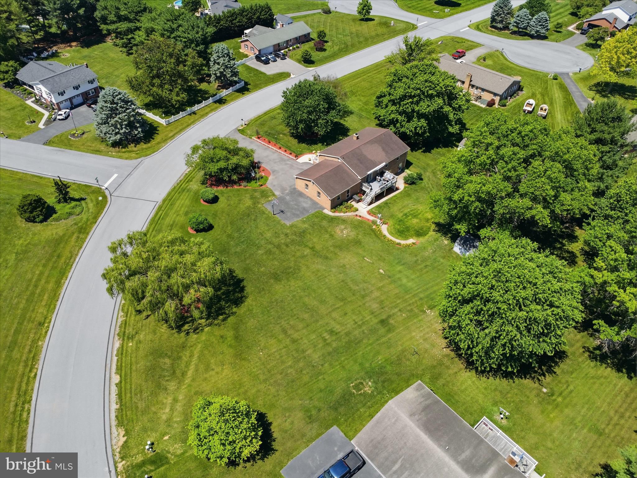 BEAVERBROOK - Residential