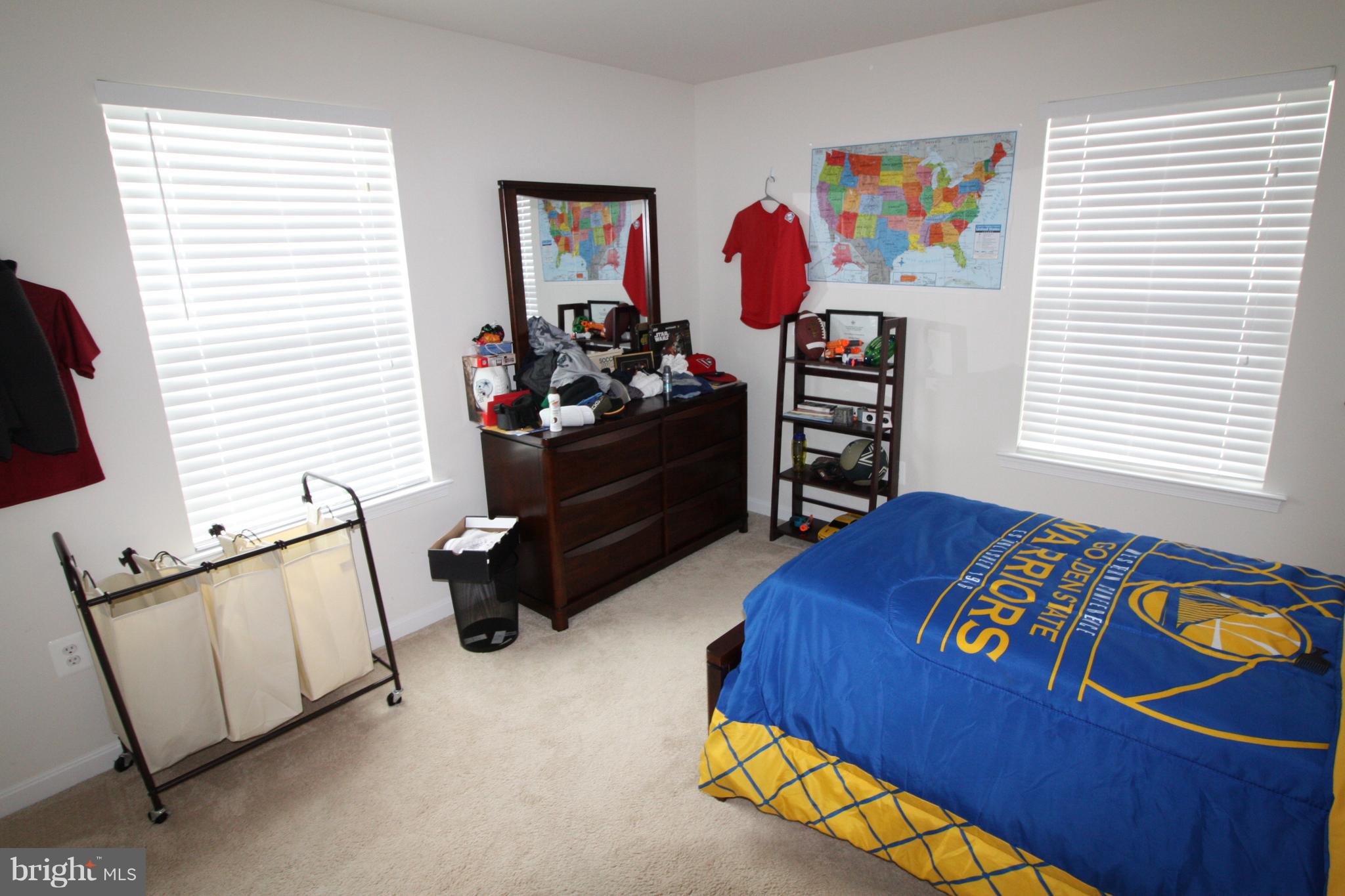 RIVERGATE ESTATES-PLAT F - Residential