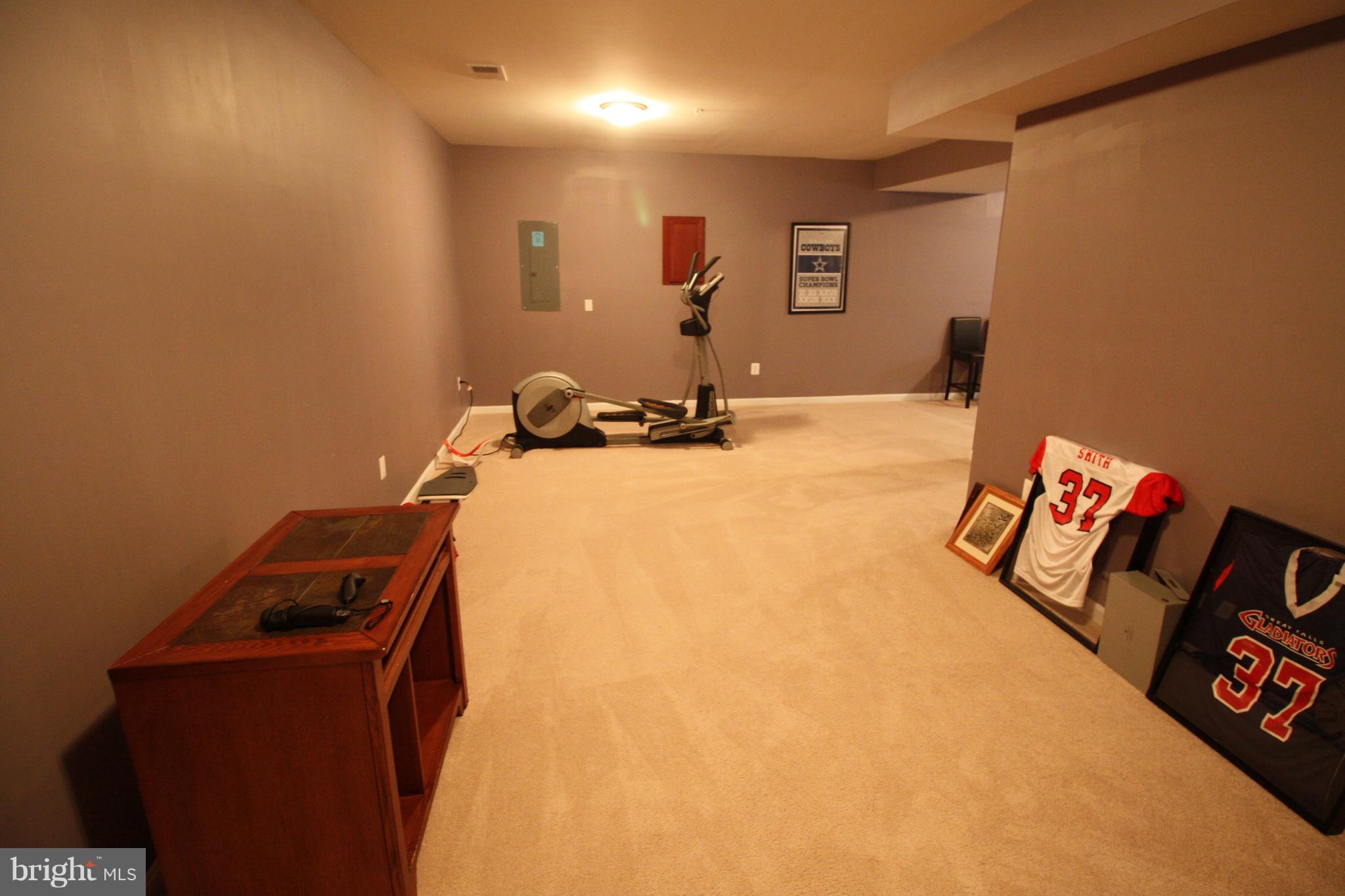 RIVERGATE ESTATES-PLAT F - Residential