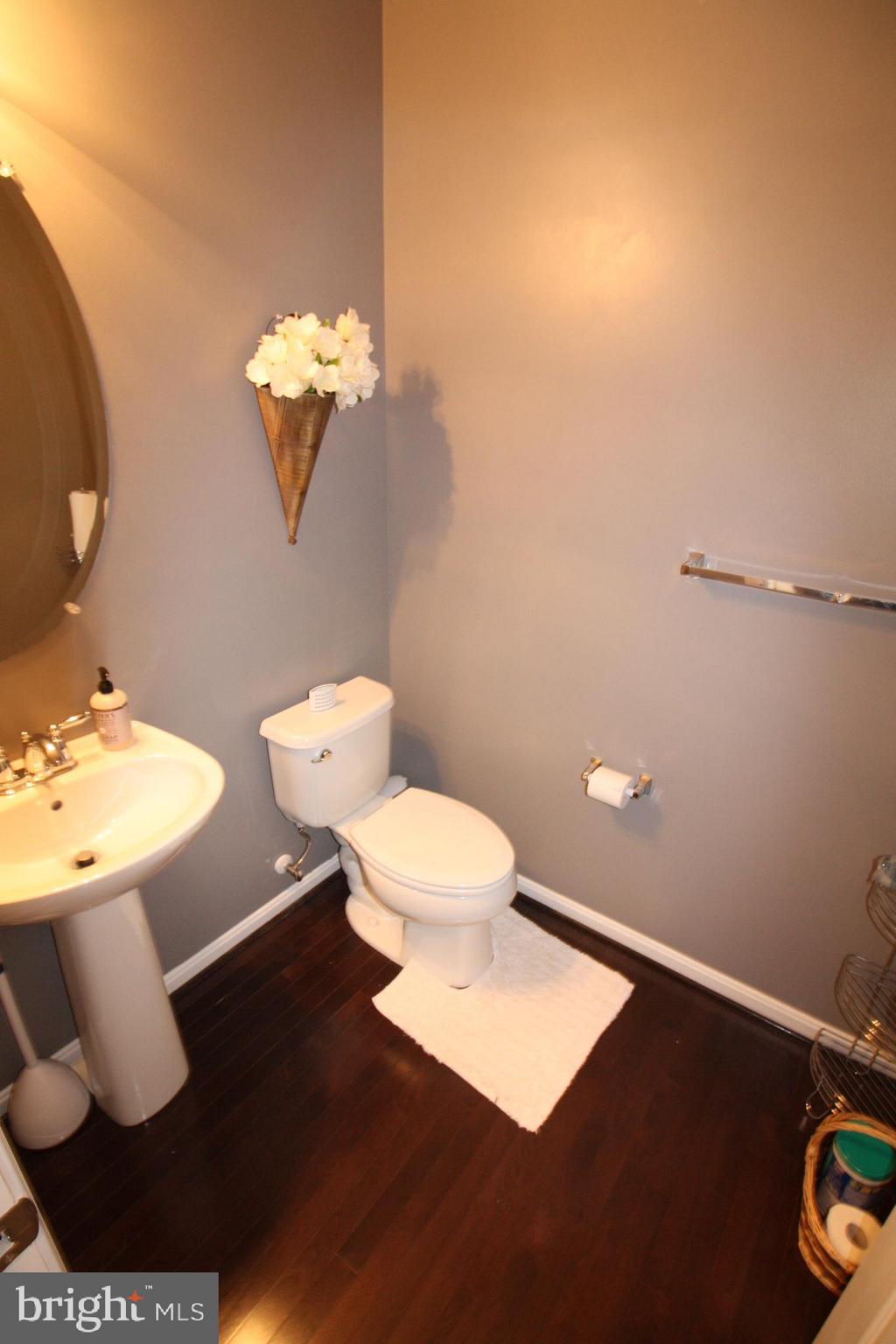 RIVERGATE ESTATES-PLAT F - Residential