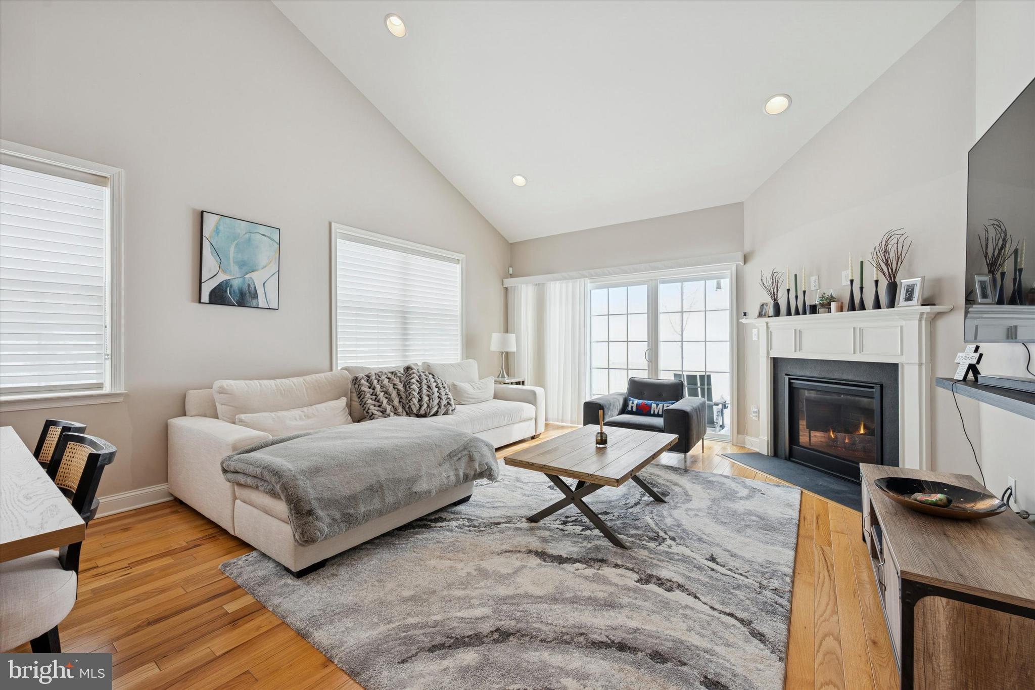 GRANDE AT MUIRWOOD H - Residential
