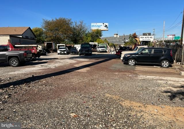 PHILADELPHIA (SOUTH) - Commercial Sale