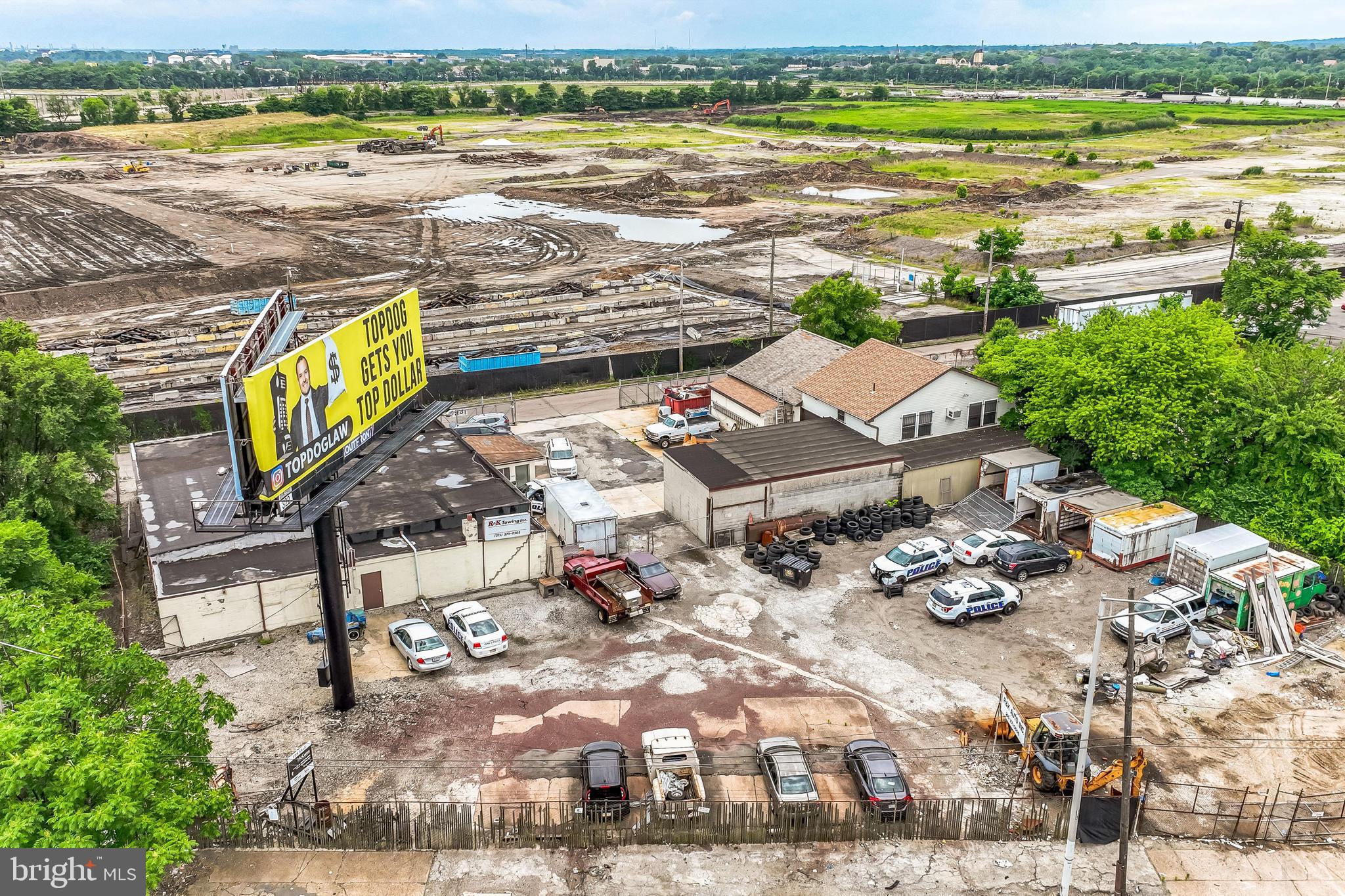PHILADELPHIA (SOUTH) - Commercial Sale
