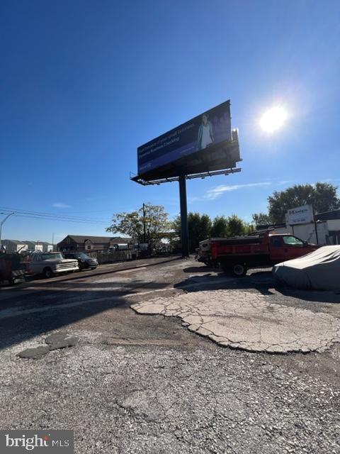 PHILADELPHIA (SOUTH) - Commercial Sale