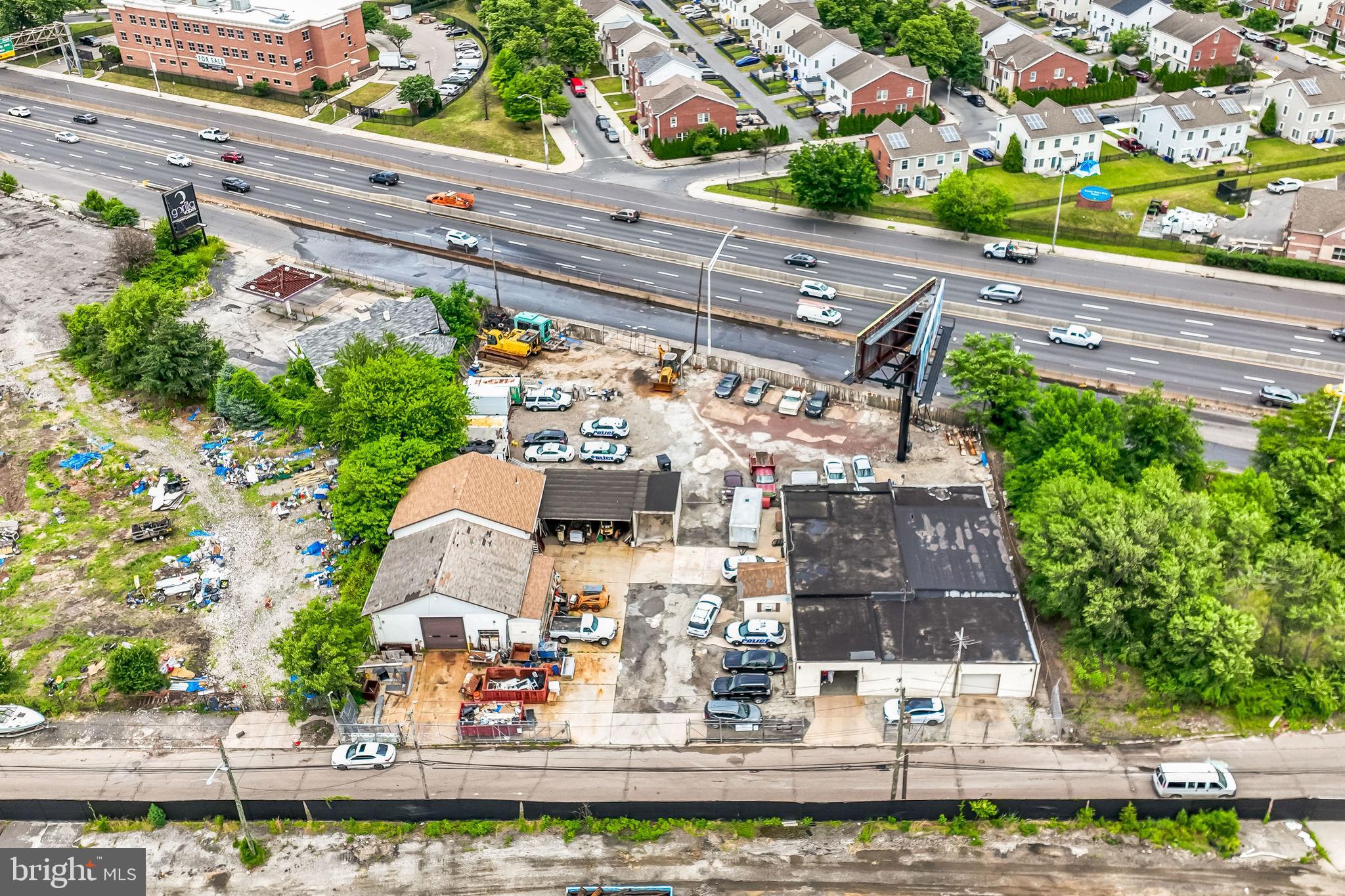 PHILADELPHIA (SOUTH) - Commercial Sale