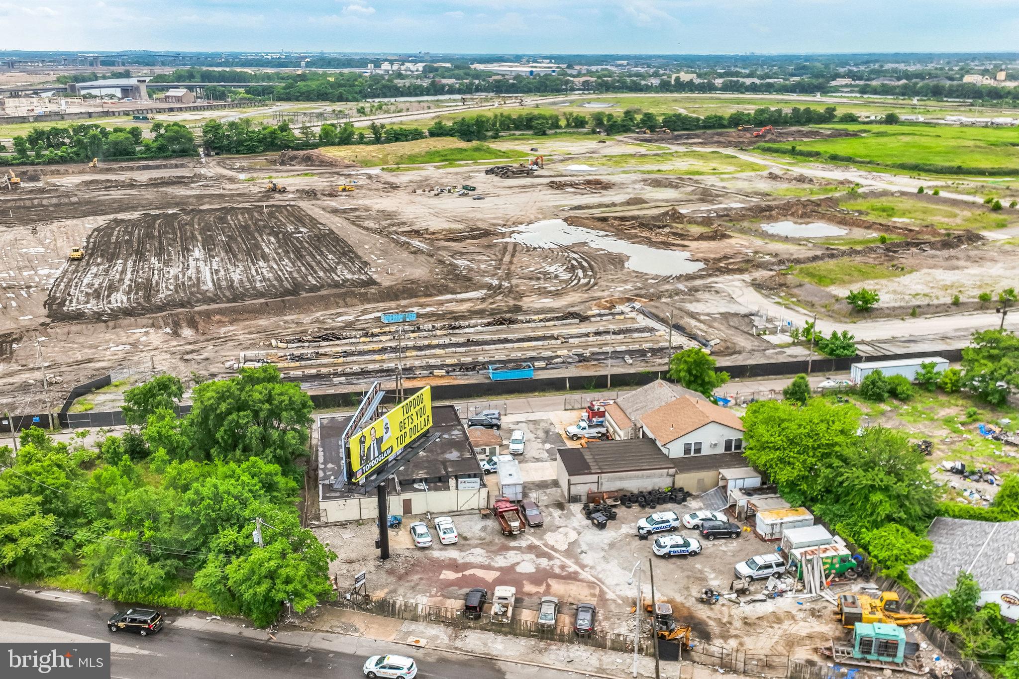 PHILADELPHIA (SOUTH) - Commercial Sale
