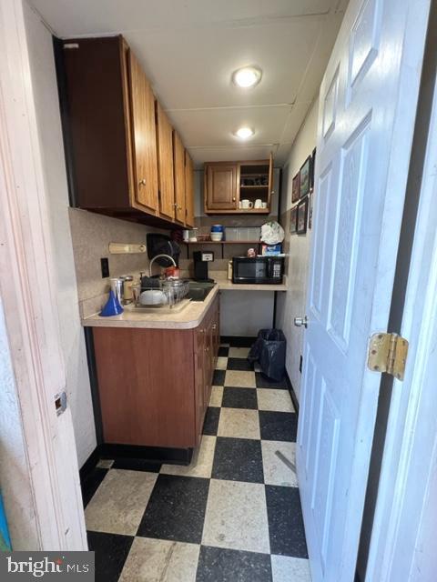 PHILADELPHIA (SOUTH) - Commercial Sale