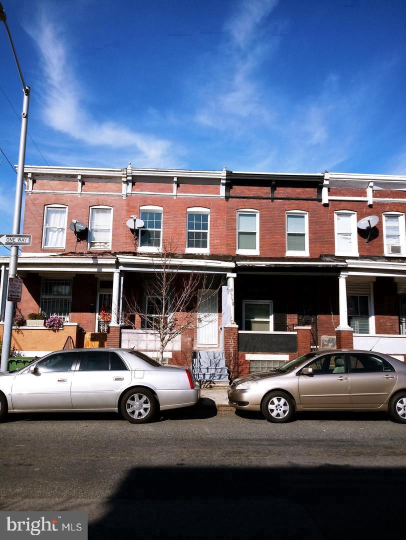 Welcome home! This updated 3-bedroom rowhouse in East Baltimore is just minutes from Johns Hopkins Main Hospital, Johns Hopkins Bayview Campus, Canton, Fell’s Point, and more.

Modern Kitchen: The heart of this home is the sleek, updated kitchen.
Central Air Conditioning: Stay cool all year long with central air conditioning, perfect for those warm Baltimore summers.
New Flooring: Beautiful new floors throughout add a stylish touch while being easy to maintain.
Pets: Pets are considered on a case-by-case basis.
Prime Location: Enjoy easy access to all that the city has to offer, including schools, parks, shopping, and dining.
Convenient Transportation: Public transit and major commuter routes are nearby, making your daily commute a breeze.

Don’t miss out on this fantastic rowhouse—contact us today to schedule a viewing!