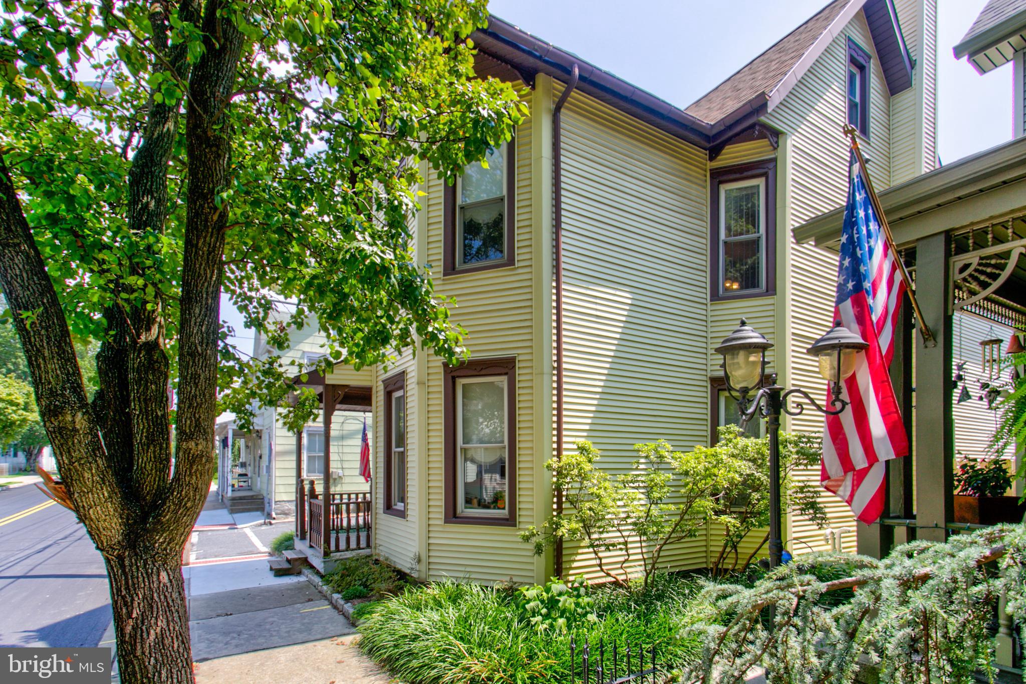 LITITZ BOROUGH - Residential