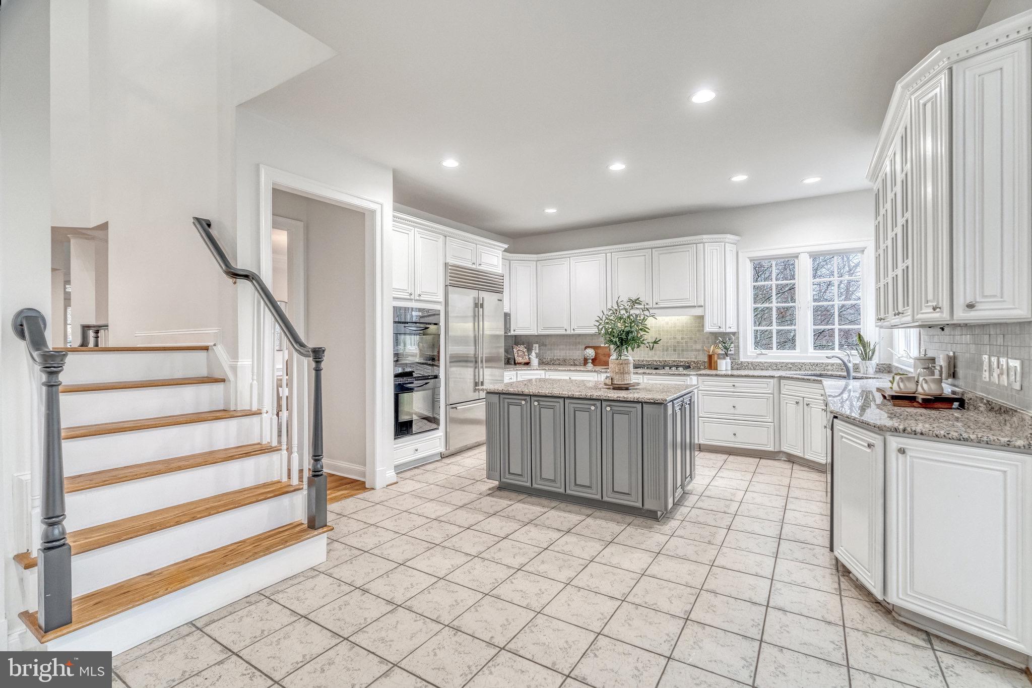 DOMINION HILL - Residential