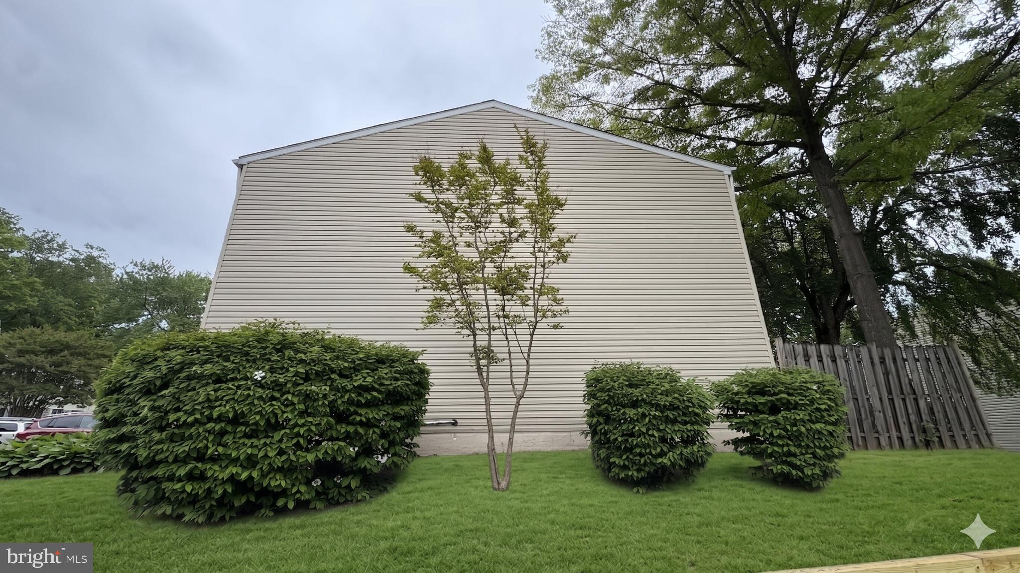 KEENE MILL WOODS - Residential