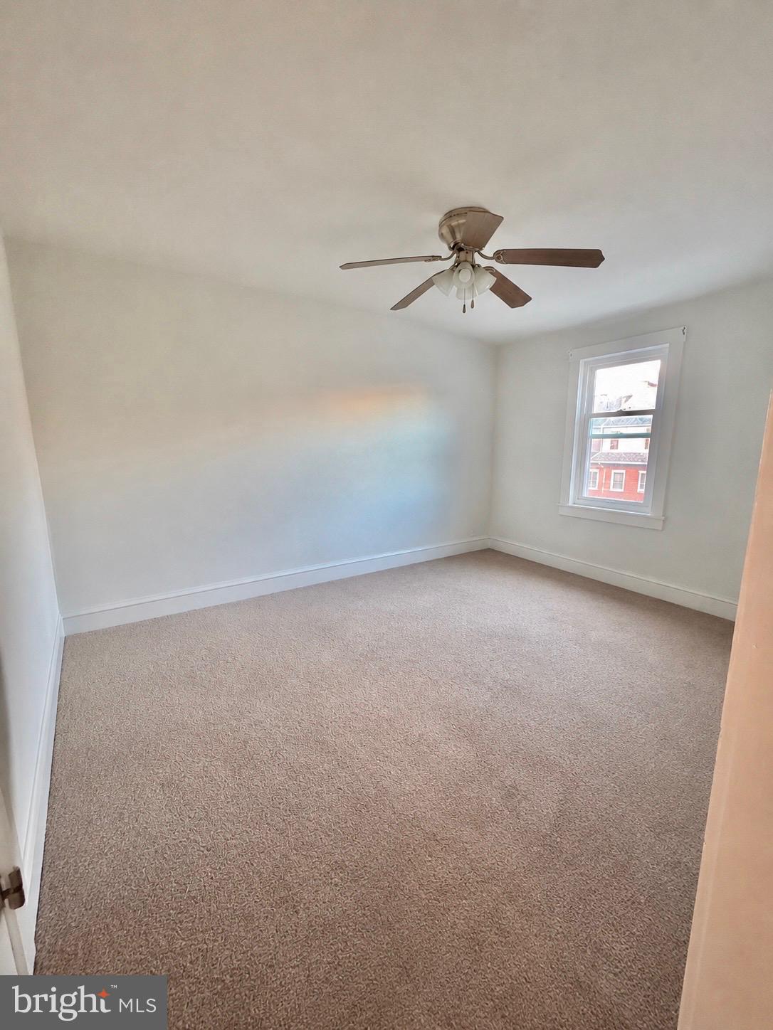 WESTINGHOUSE VLG - Residential