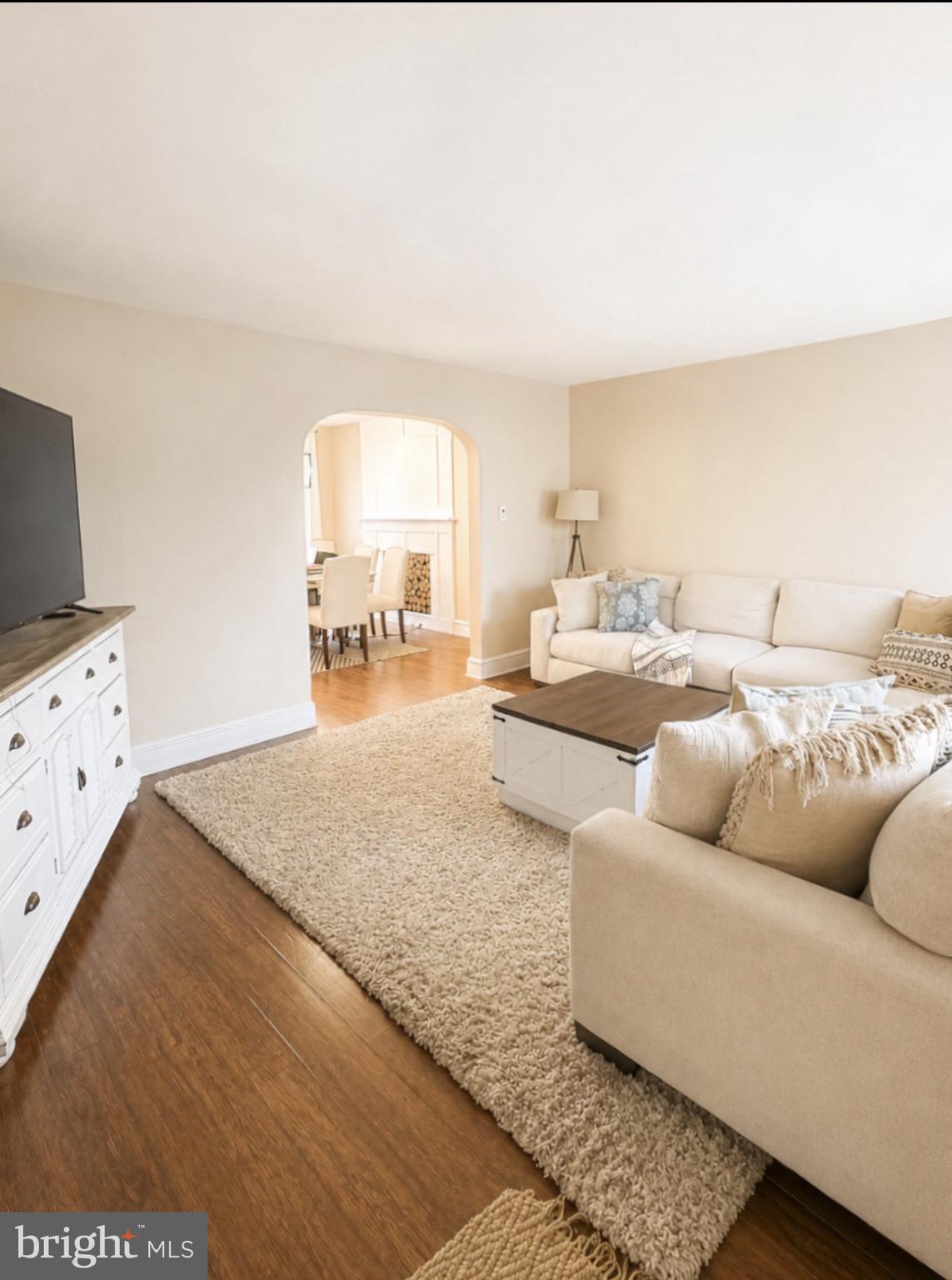 WESTINGHOUSE VLG - Residential
