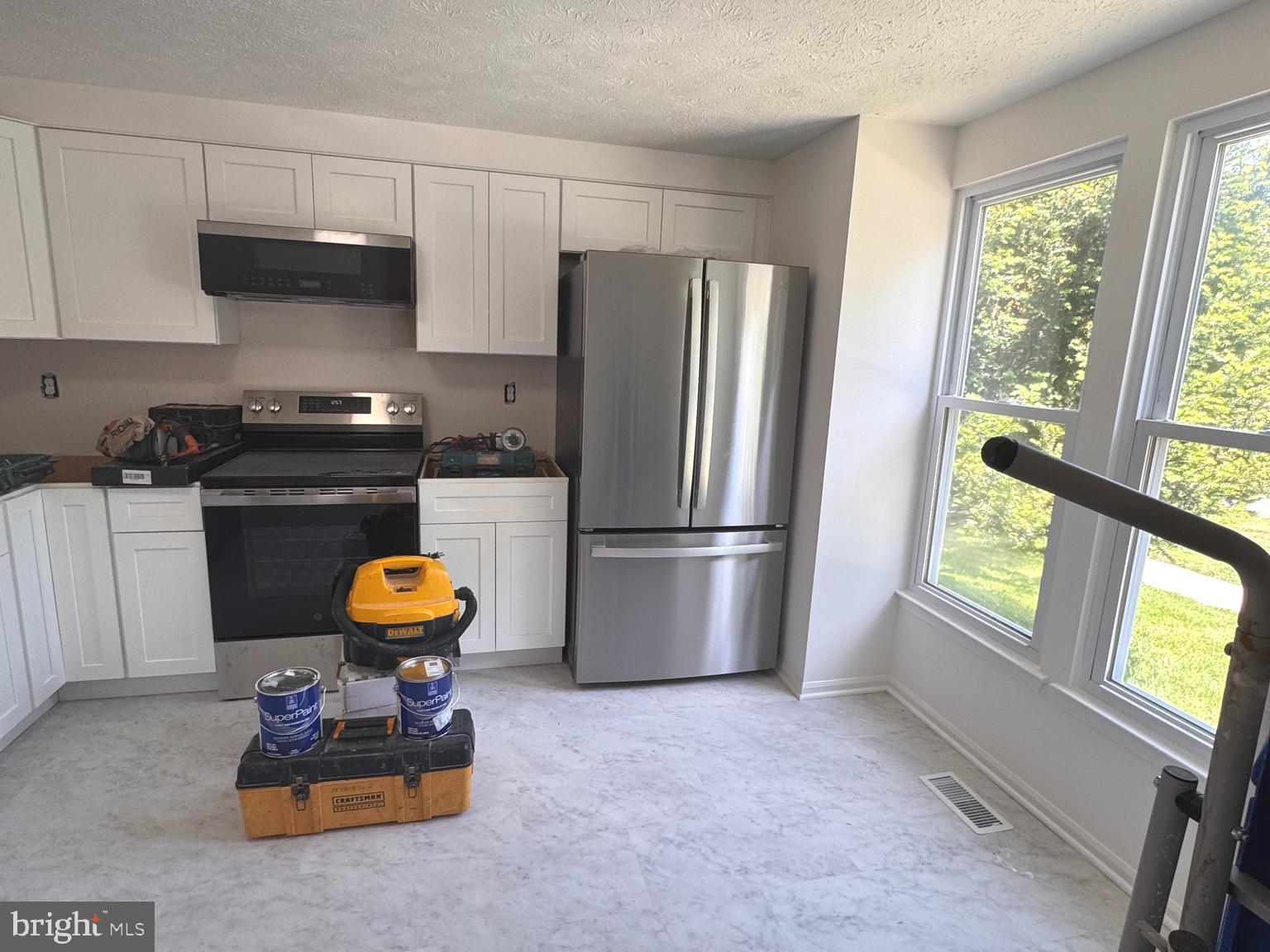 DUFIEF MILL ESTATES - Residential