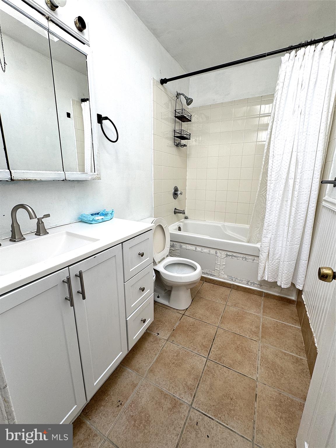 PHILADELPHIA (NORTHEAST) - Residential