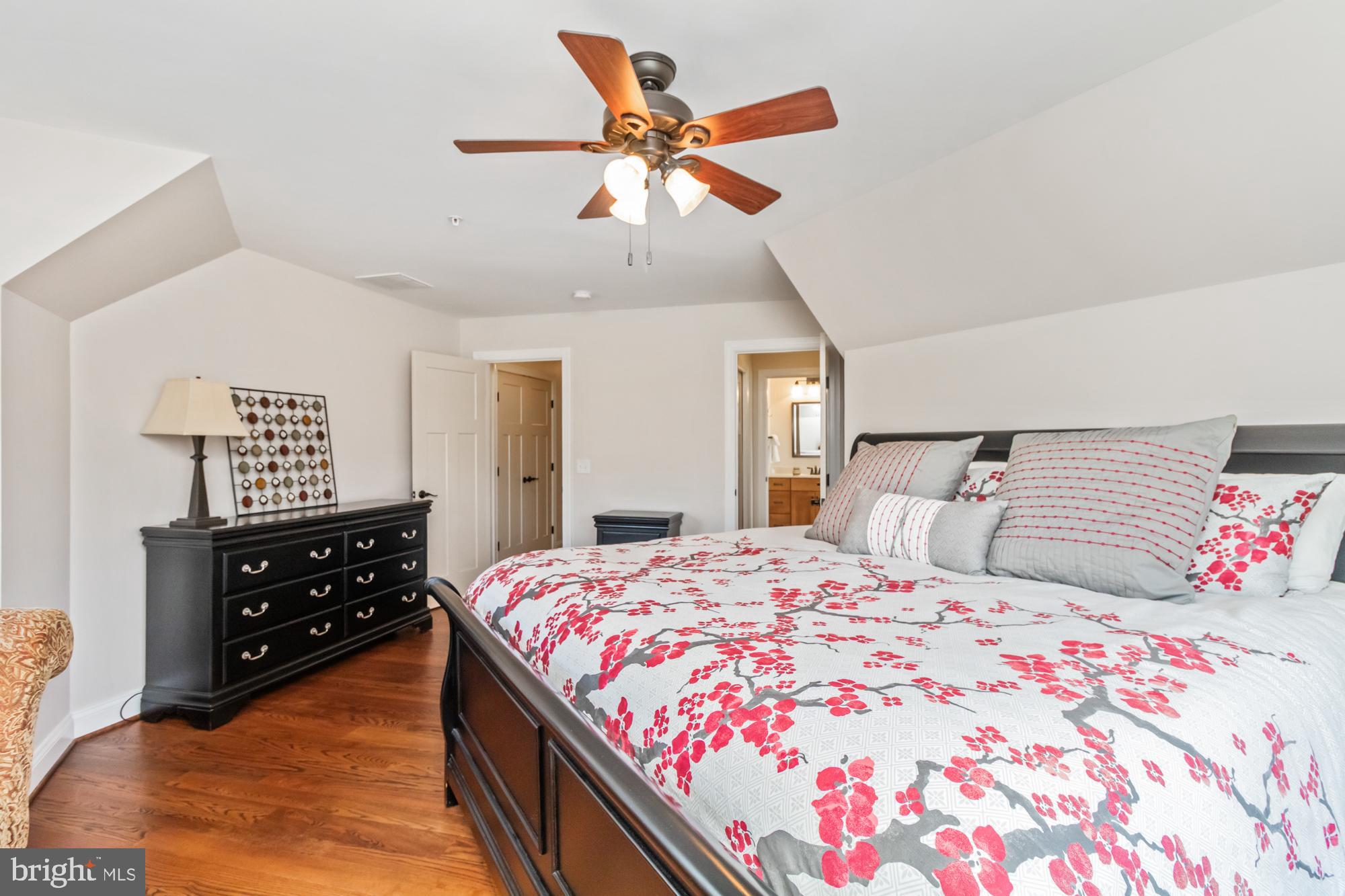 GLEN ARM - Residential