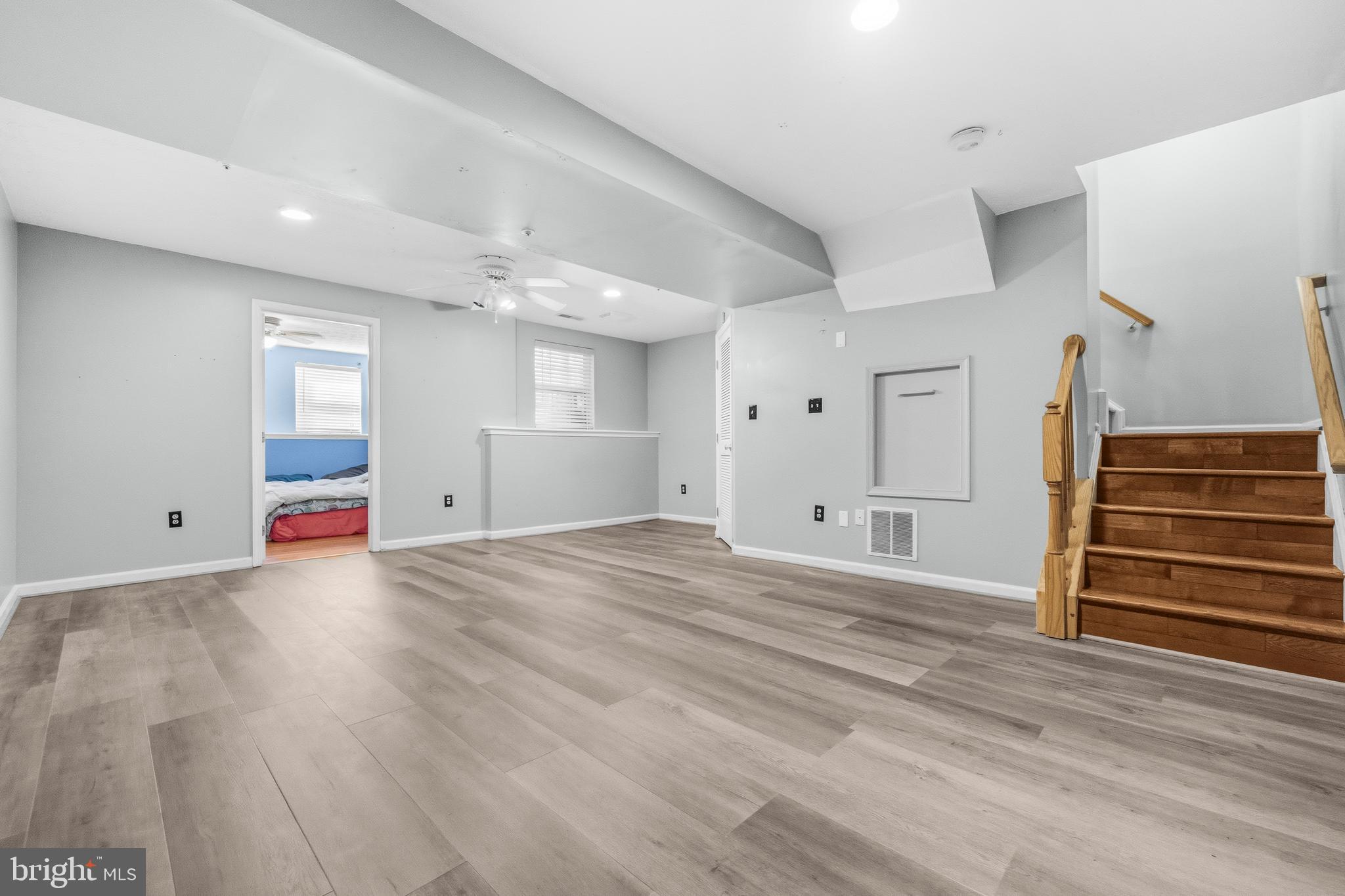 FOX CHASE - Residential