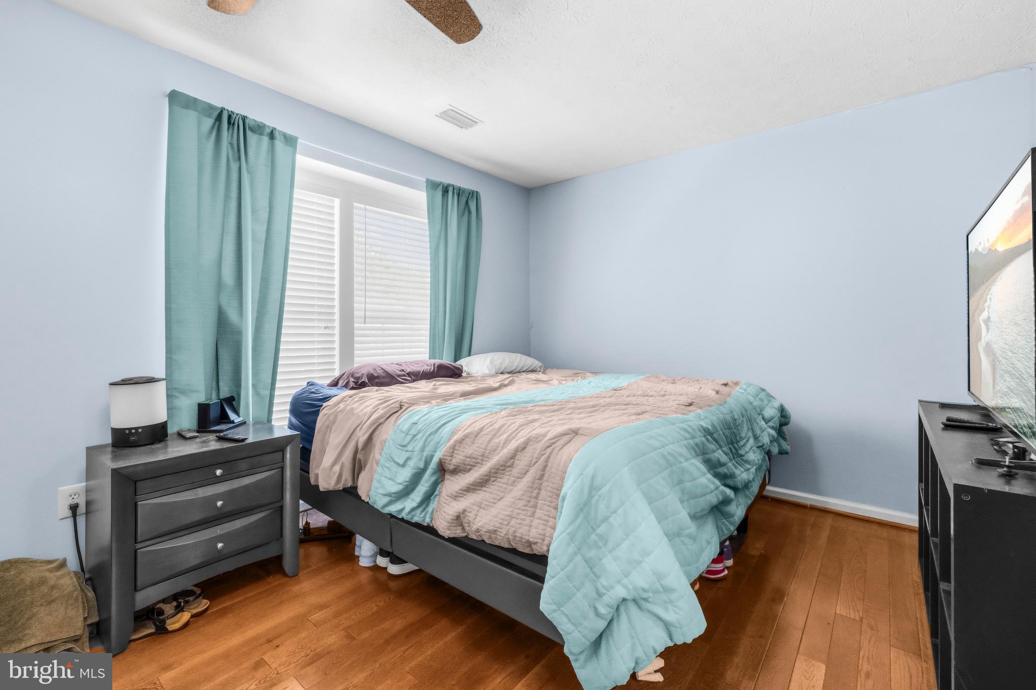FOX CHASE - Residential