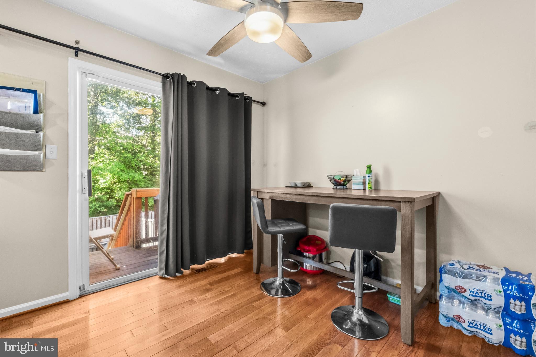 FOX CHASE - Residential