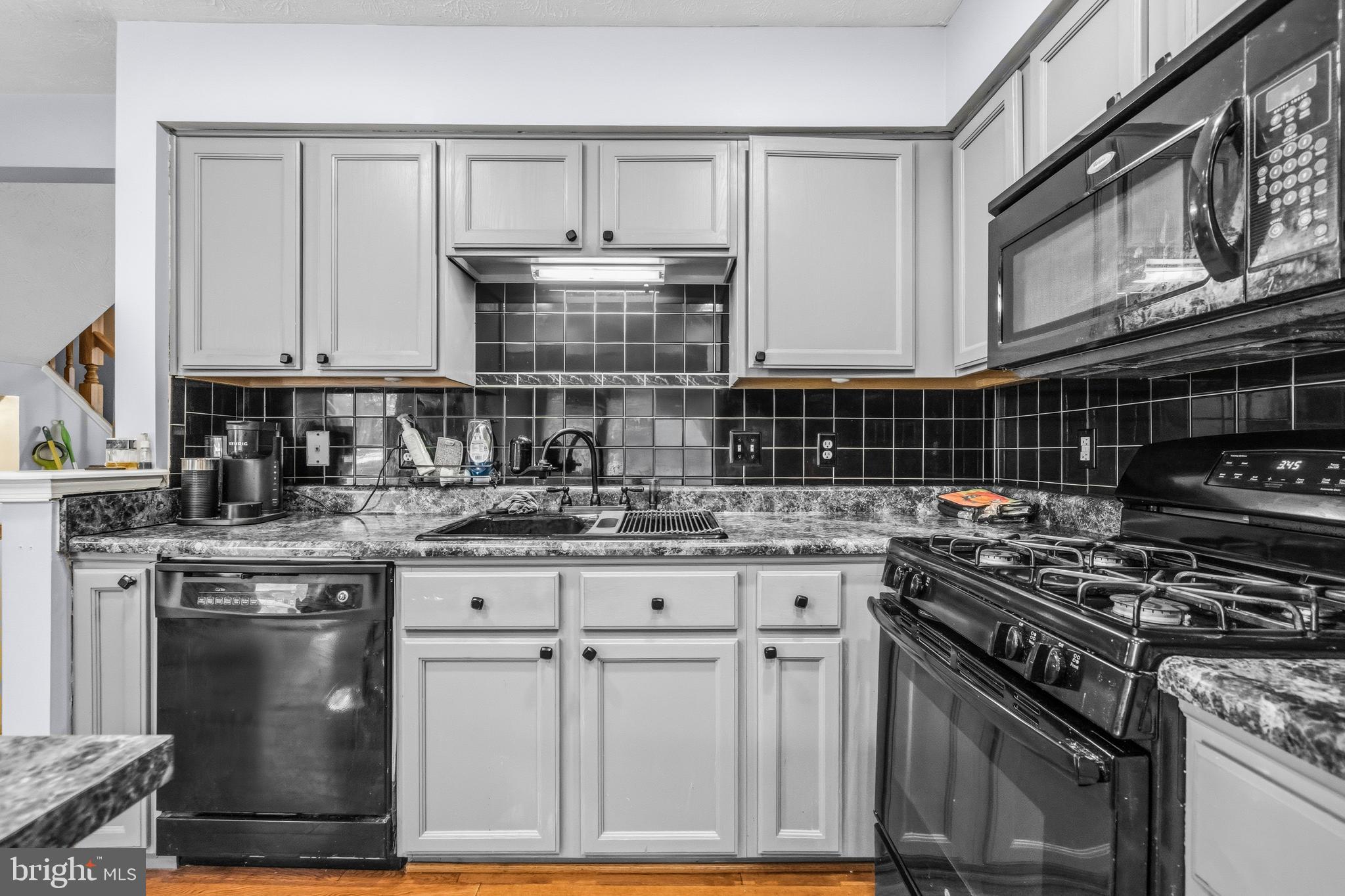 FOX CHASE - Residential