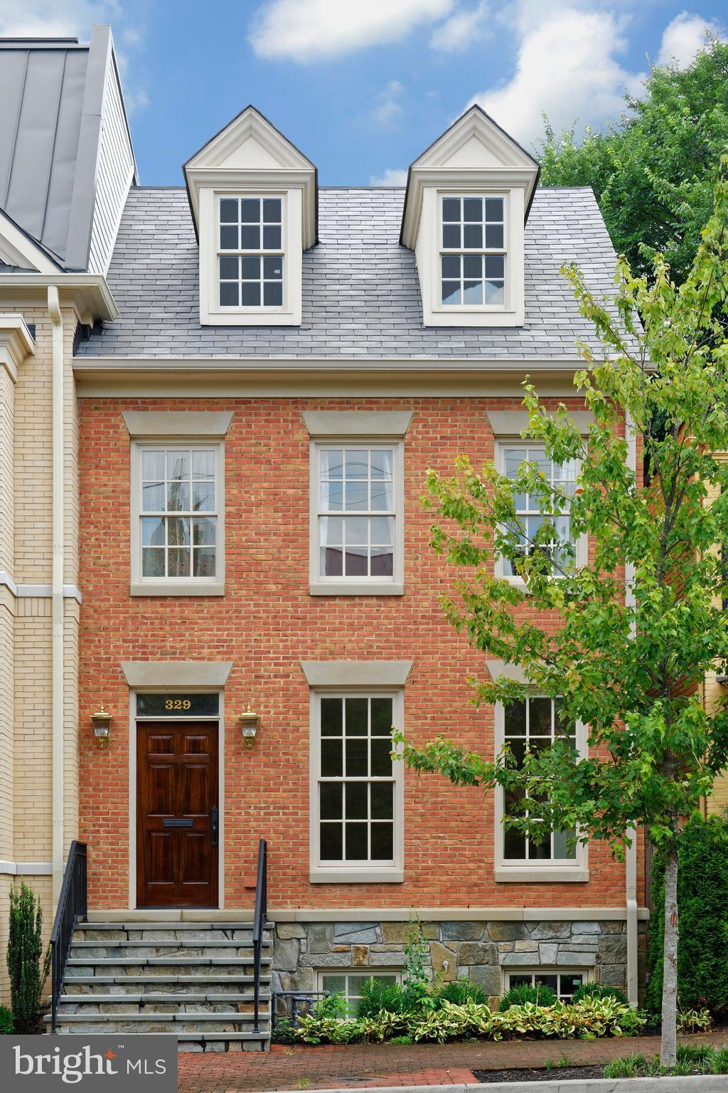 OLD TOWN - Residential