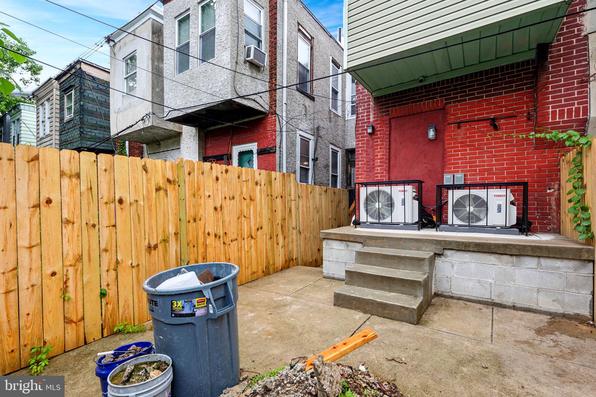 CARROLL PARK - Residential Income