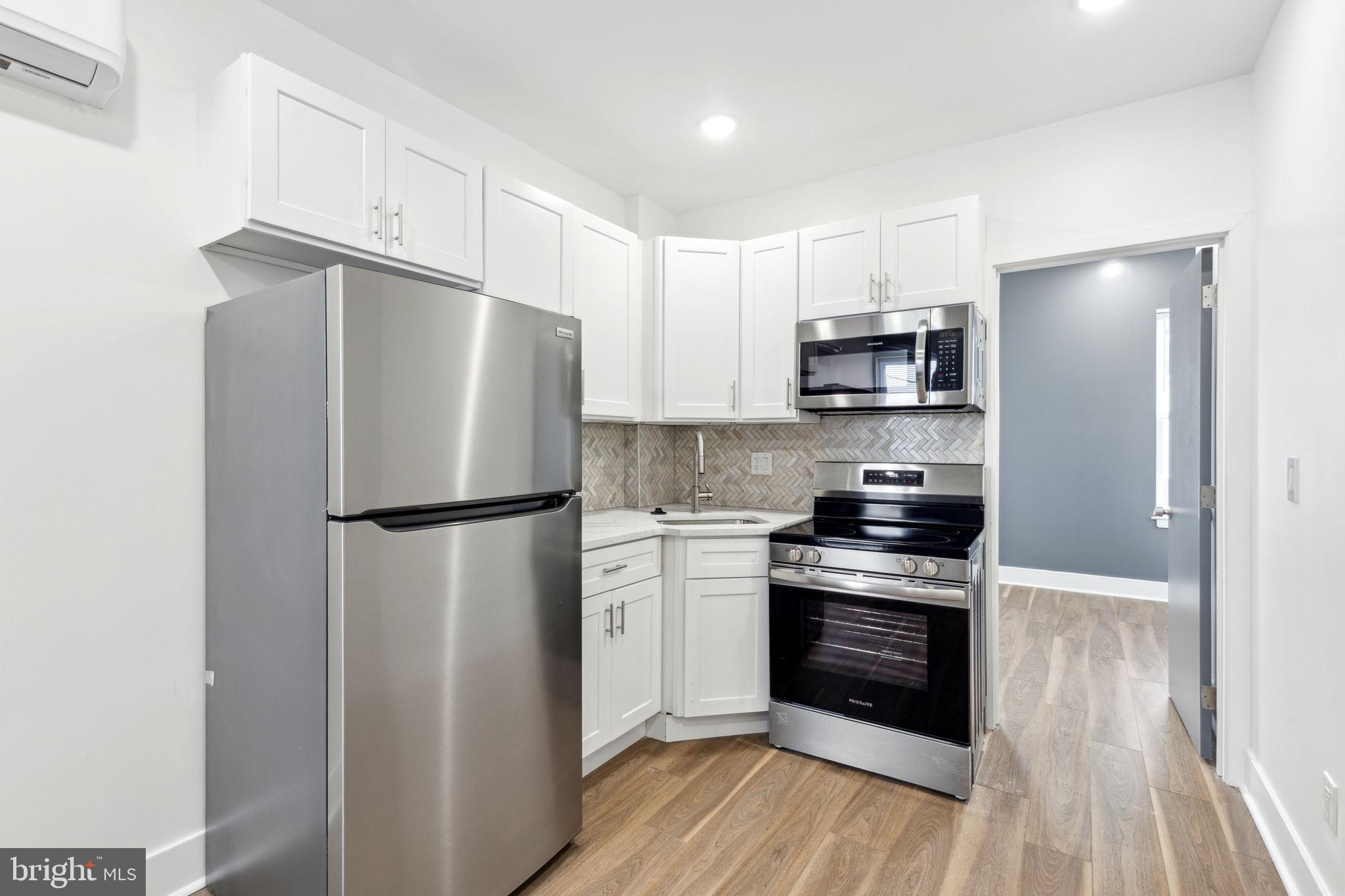 CARROLL PARK - Residential Income