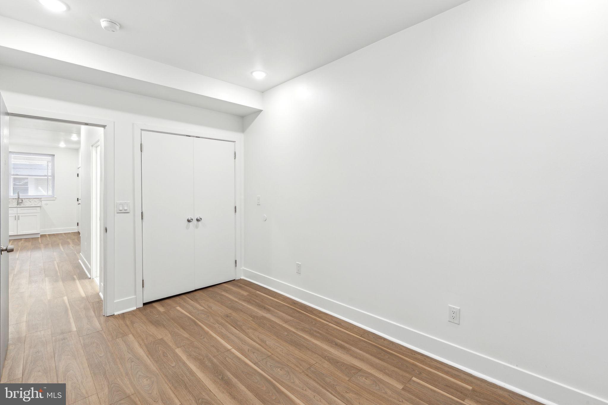 CARROLL PARK - Residential Income