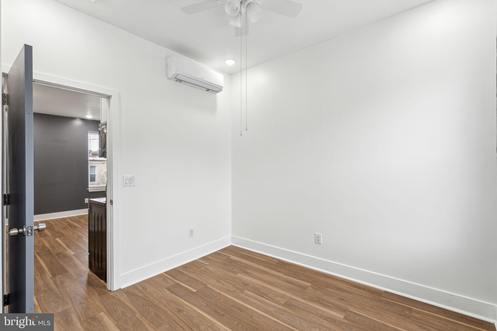 CARROLL PARK - Residential Income