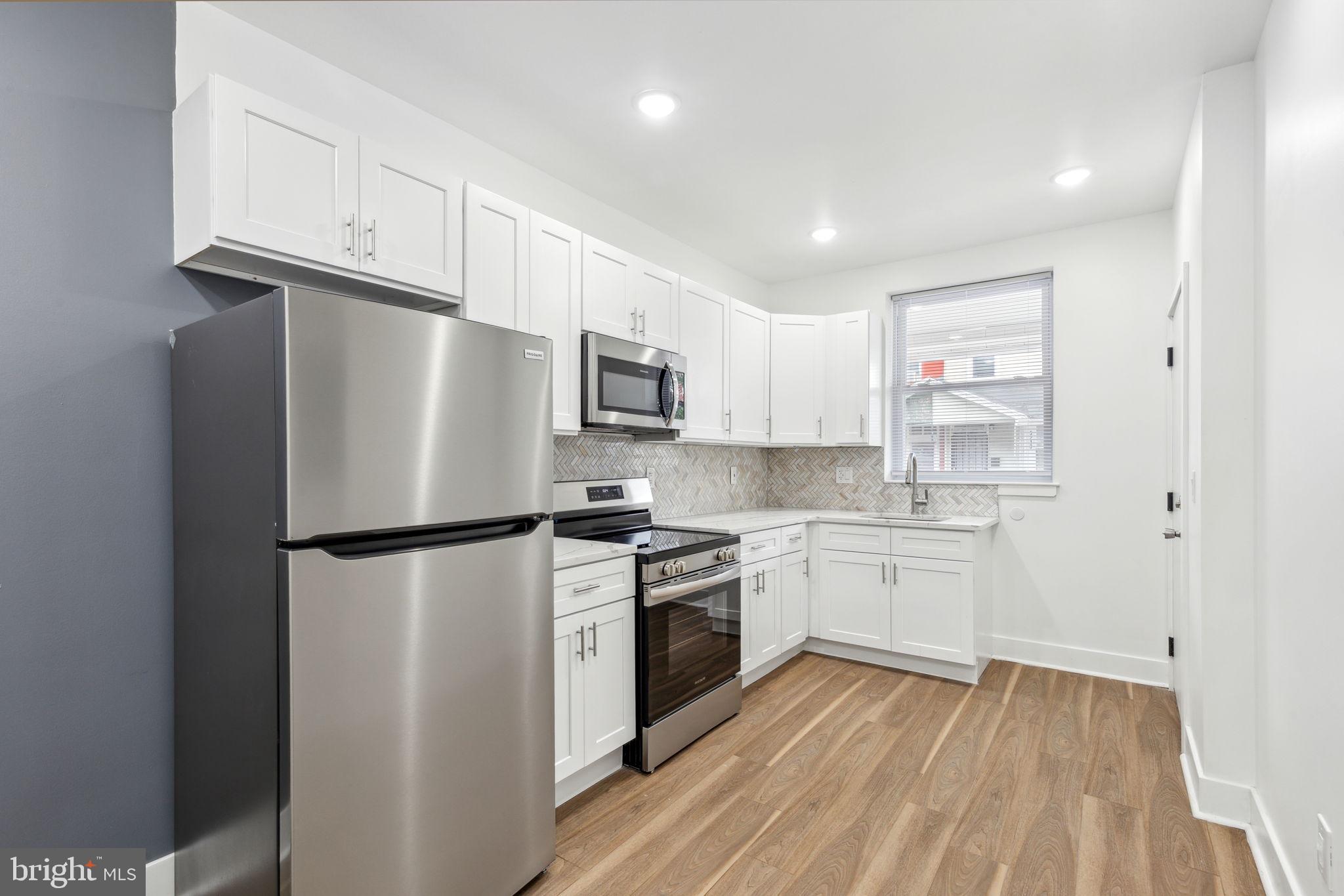 CARROLL PARK - Residential Income