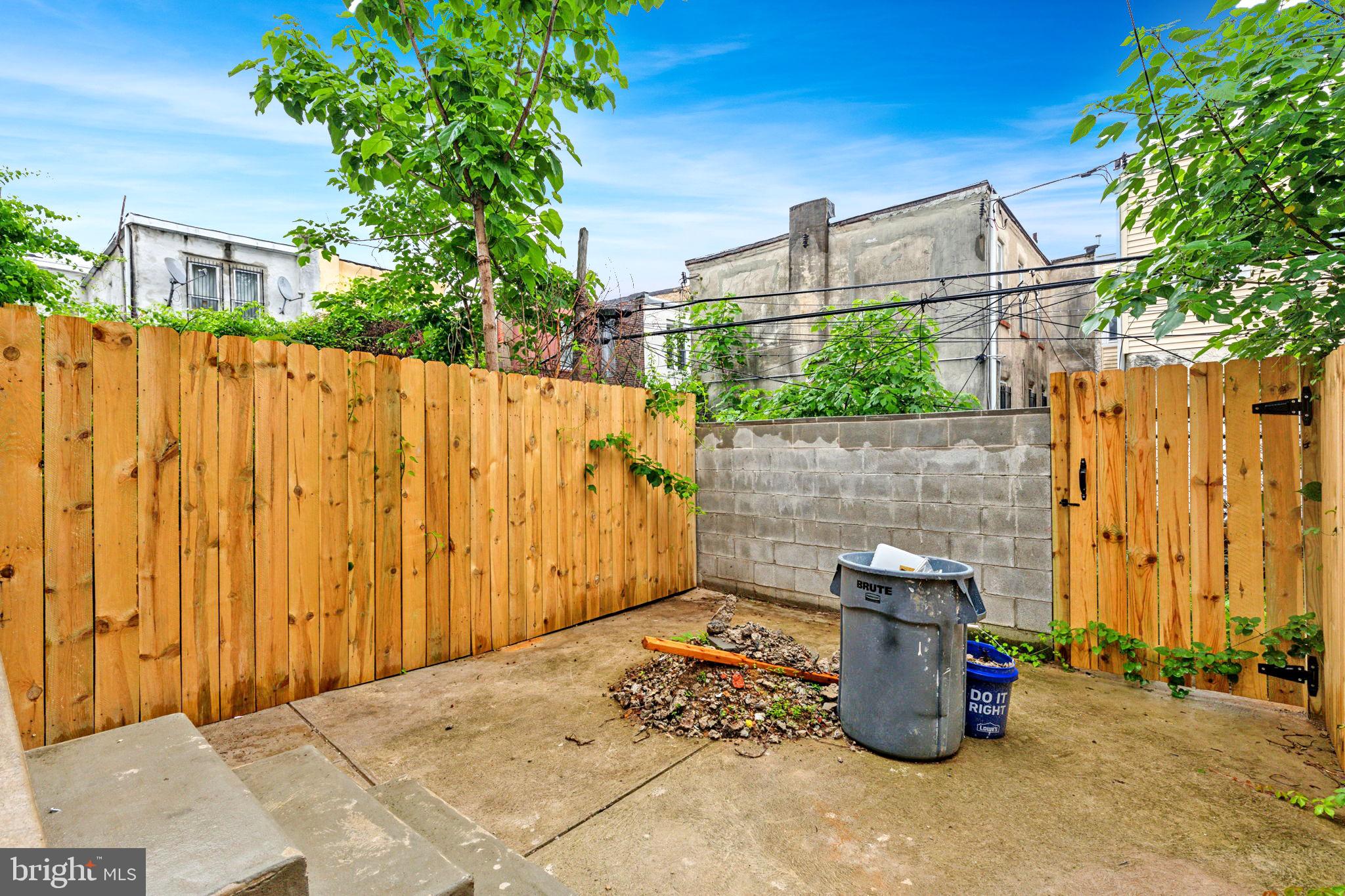 CARROLL PARK - Residential Income
