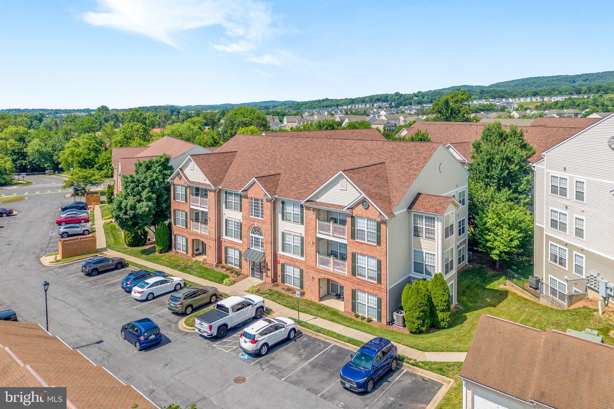 RIDGEVIEW II - Residential