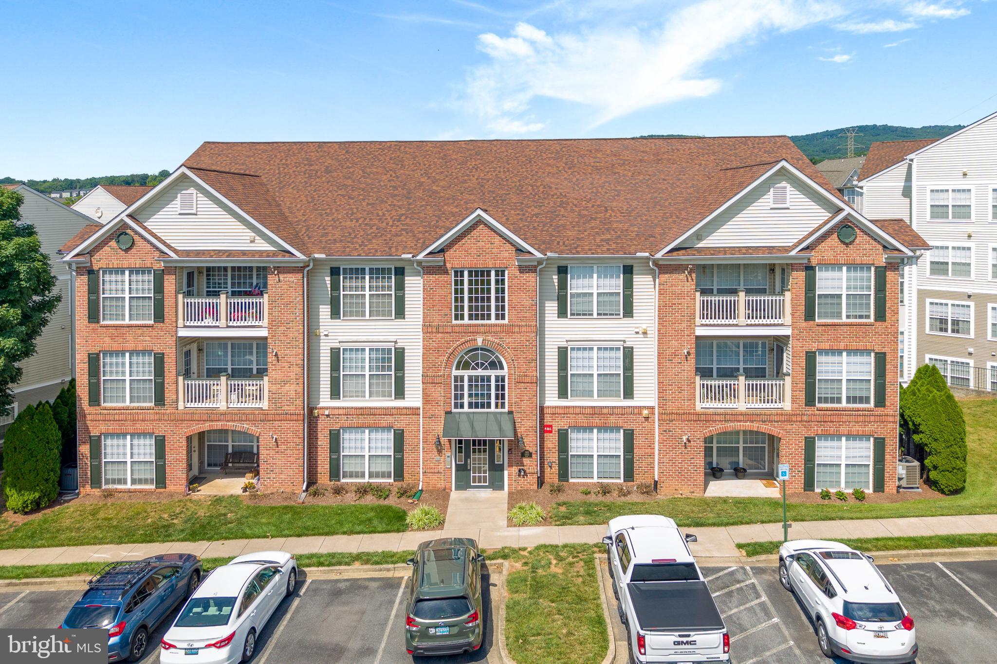 RIDGEVIEW II - Residential