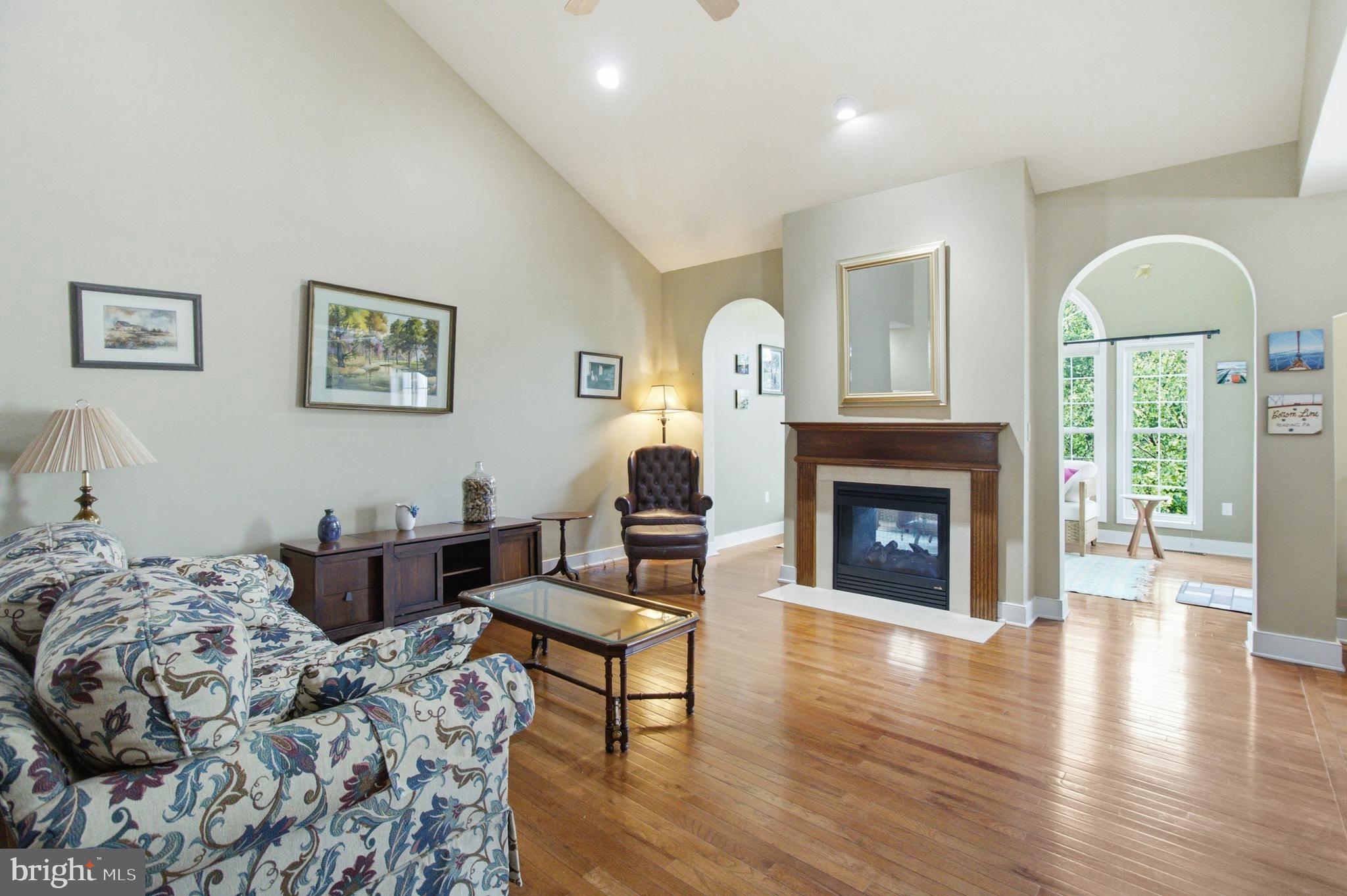 COBBLE CREEK MANOR II - Residential