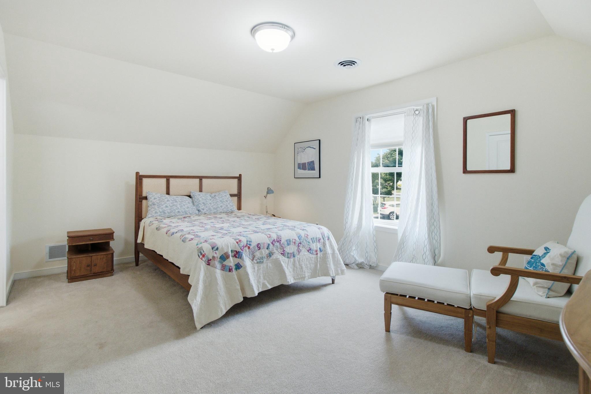 COBBLE CREEK MANOR II - Residential