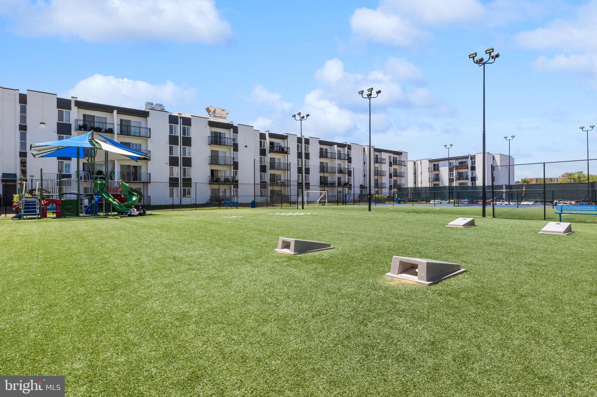 WEST END CONDOS - Residential