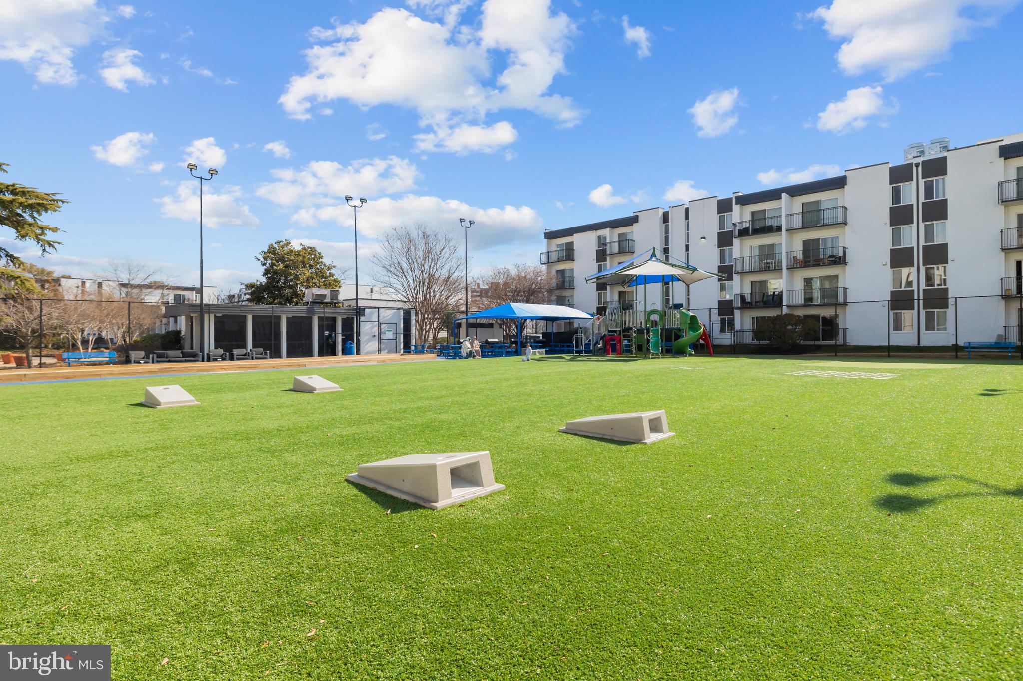 WEST END CONDOS - Residential