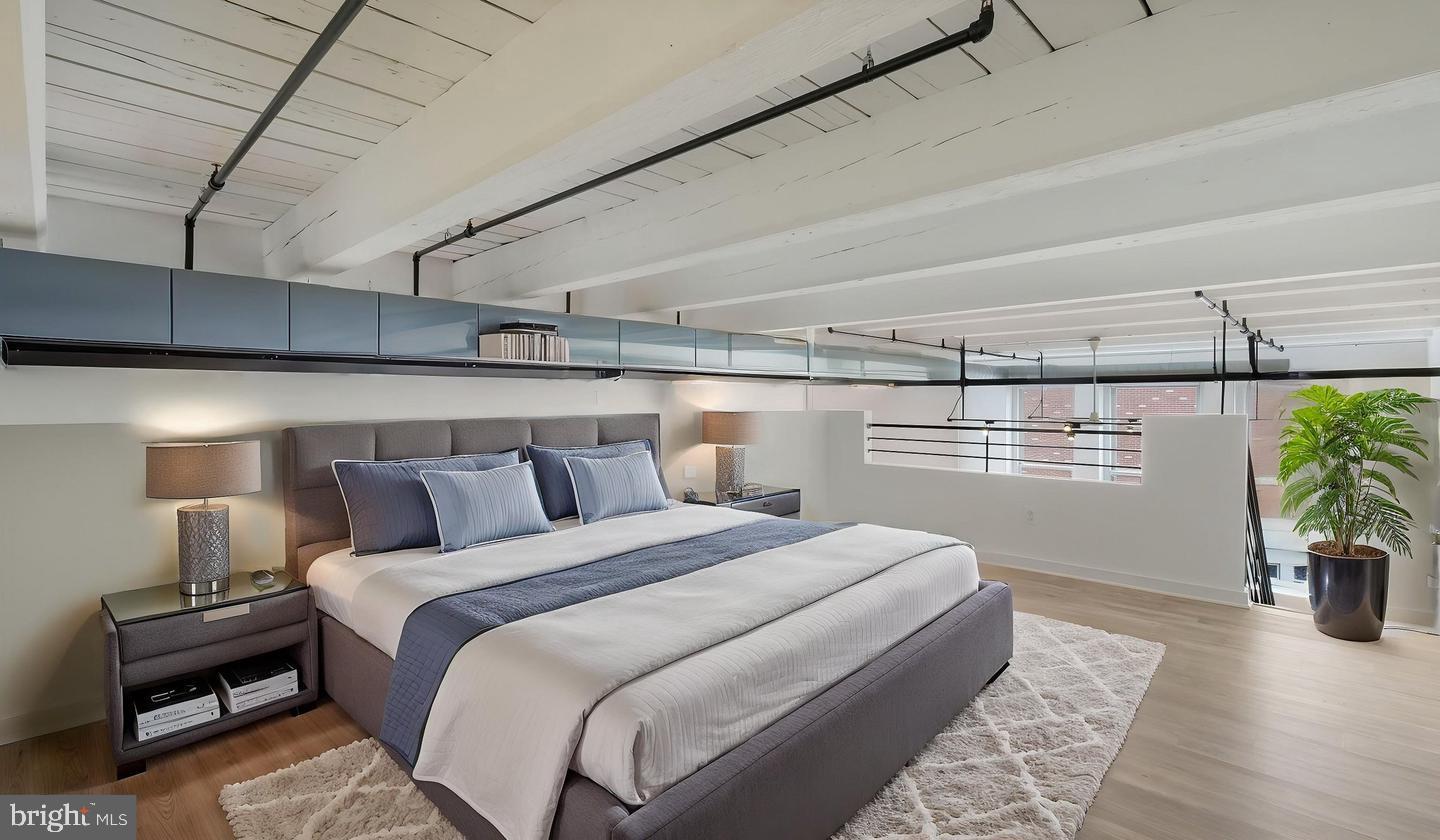 CHINATOWN - Residential