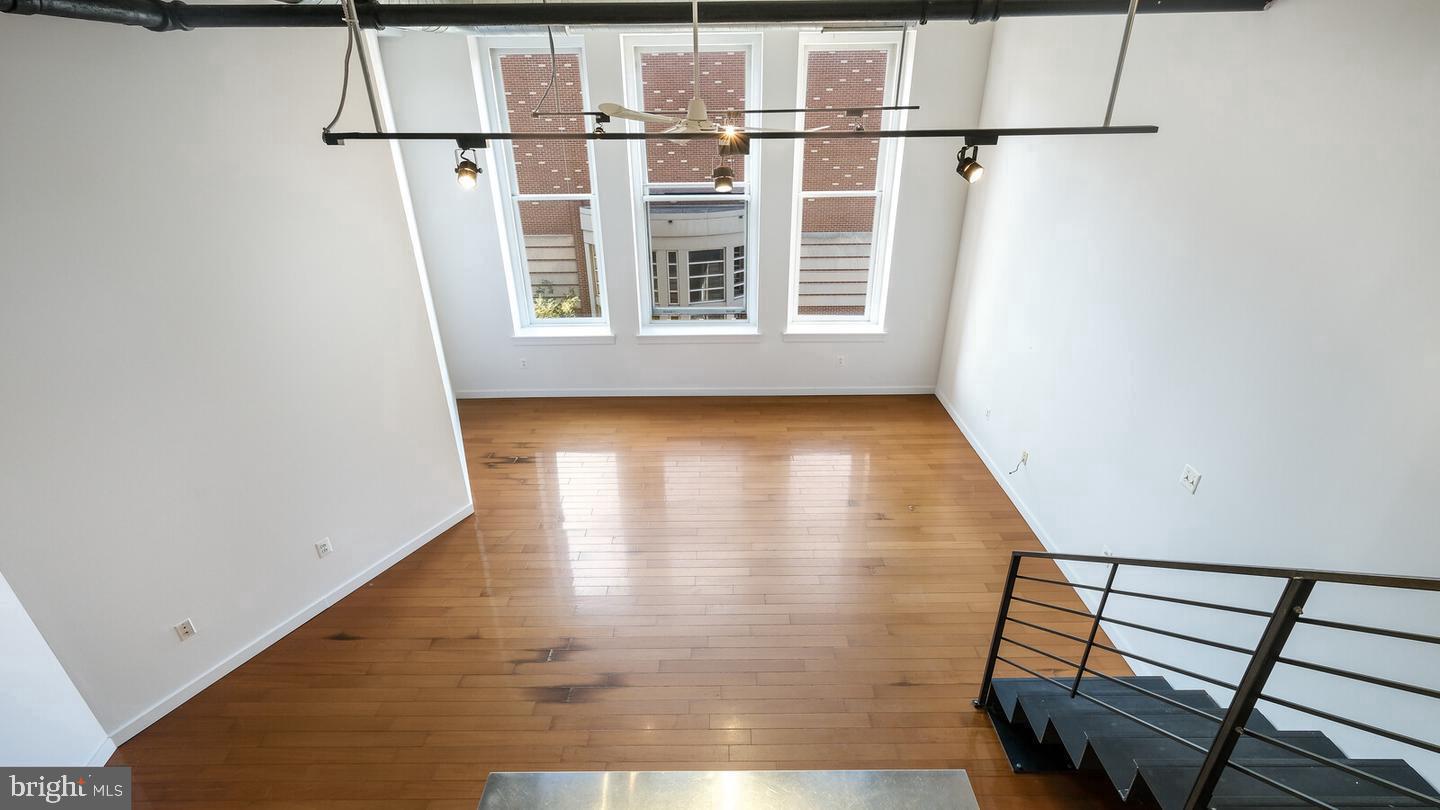 CHINATOWN - Residential