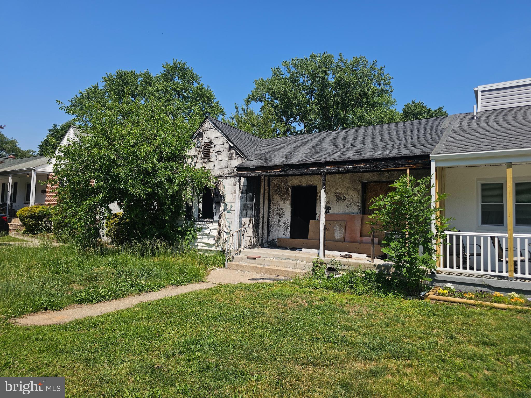 ELMWOOD - Residential
