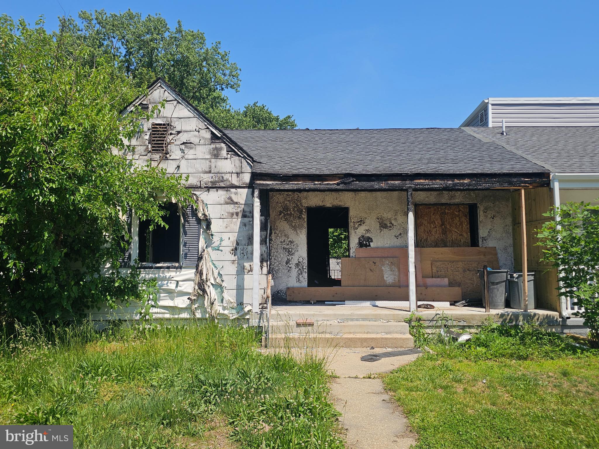 ELMWOOD - Residential