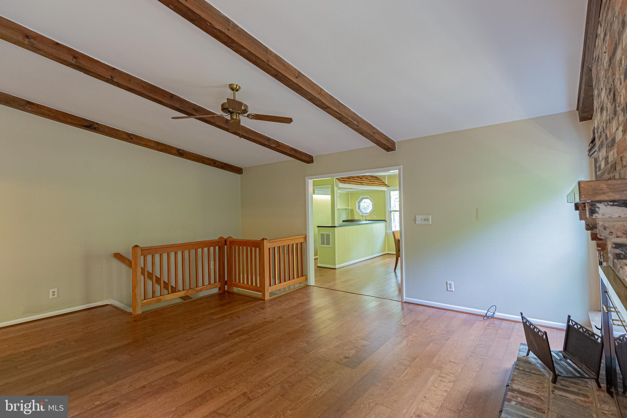 LAKE CAROLINE - Residential