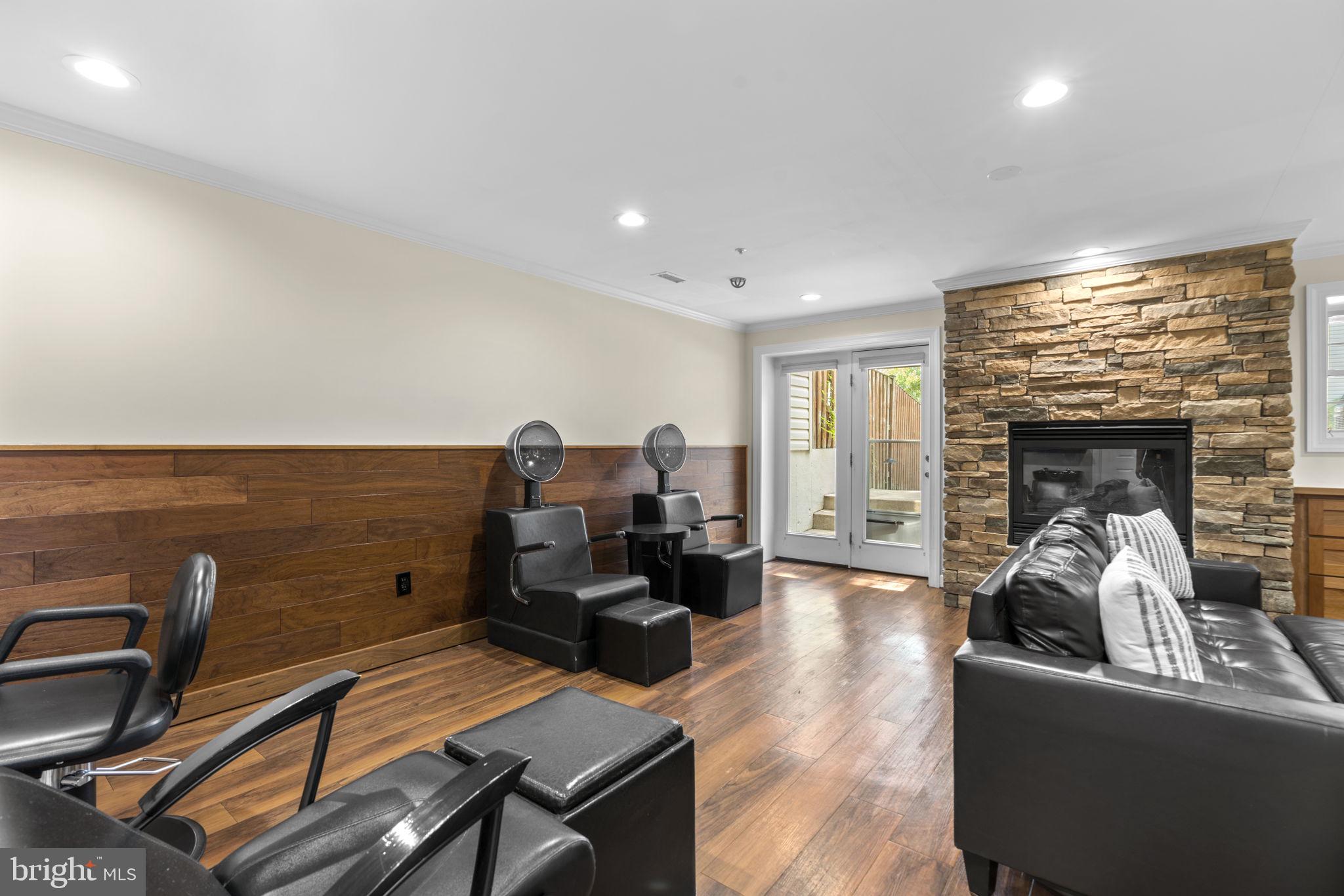 WINDGATE - Residential